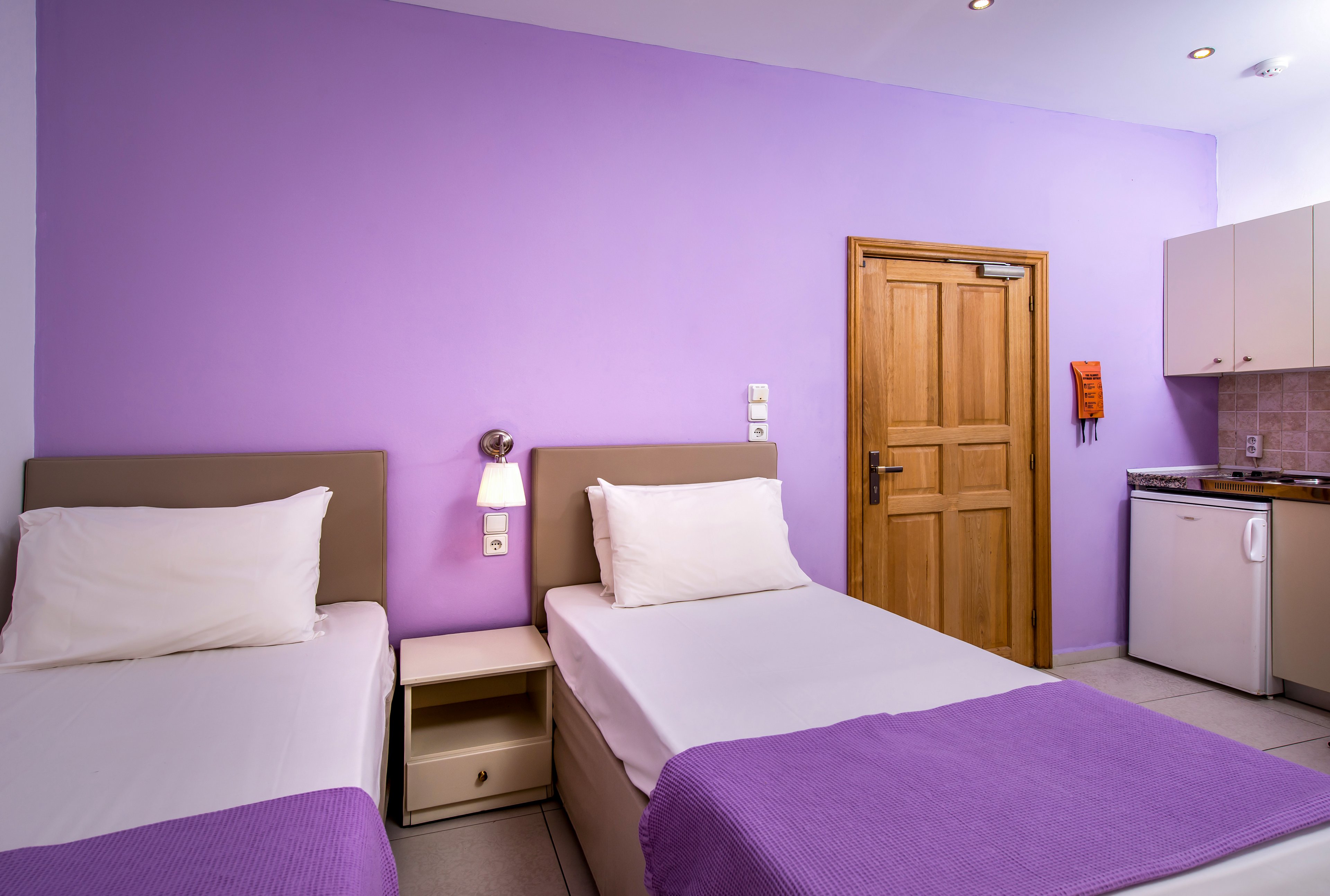 Primavera Beach Hotel & Apartments