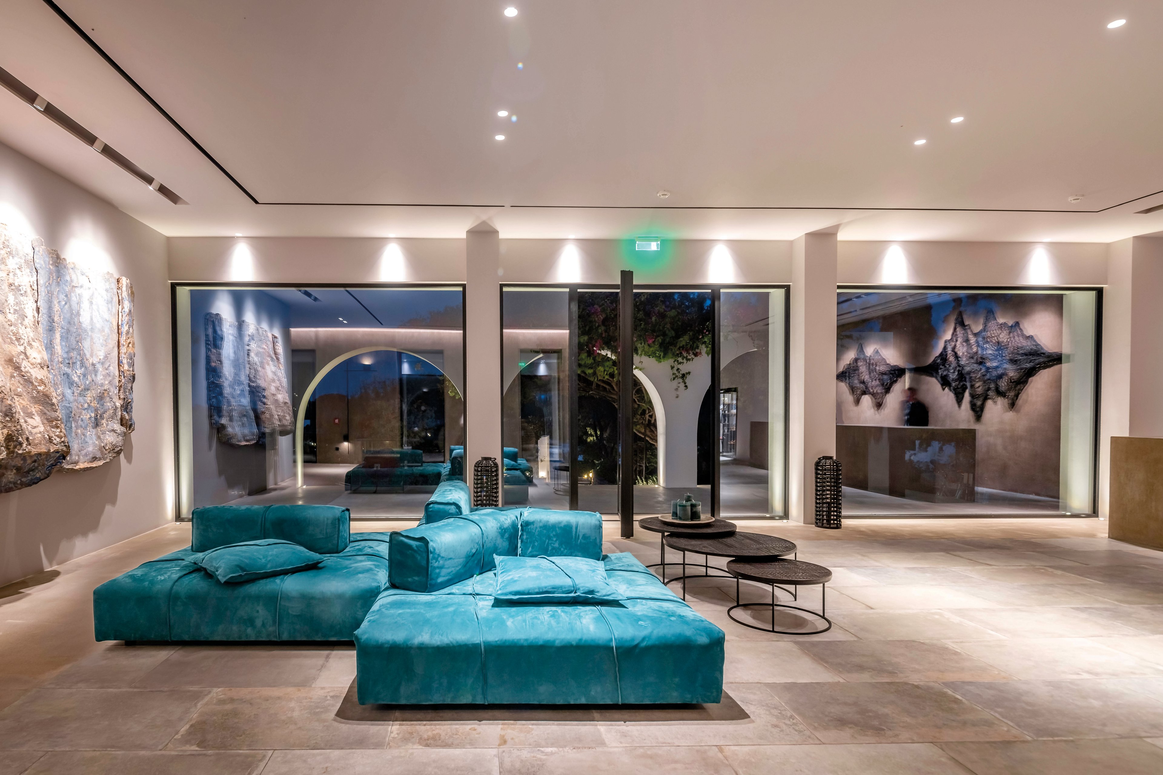 Minos Beach Art Hotel