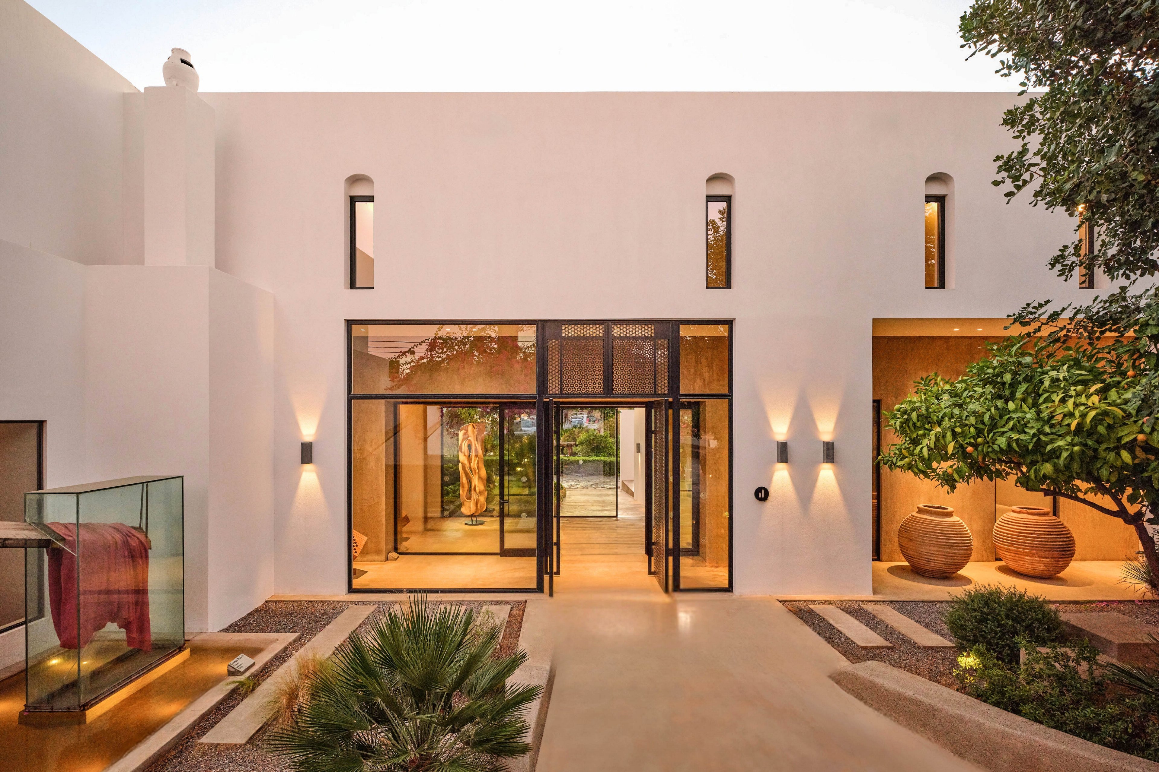 Minos Beach Art Hotel