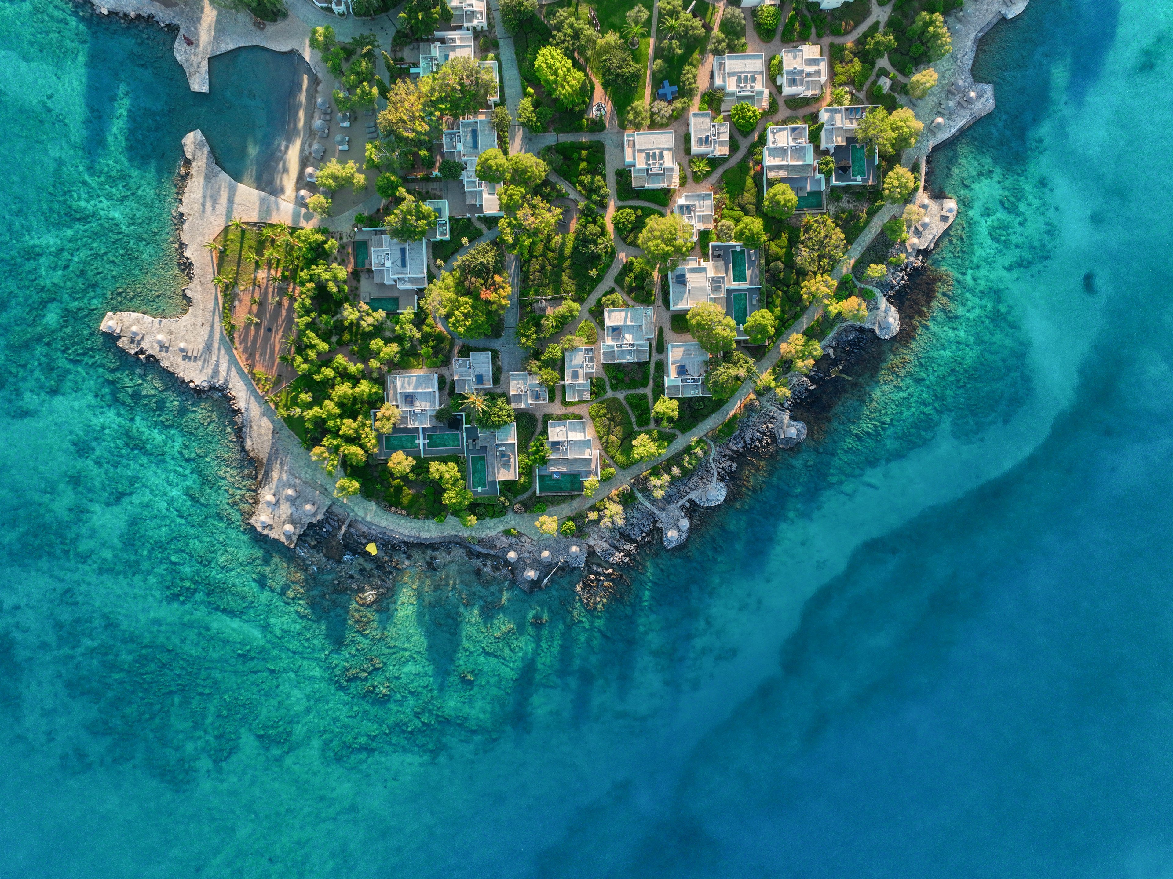 Minos Beach Art Hotel