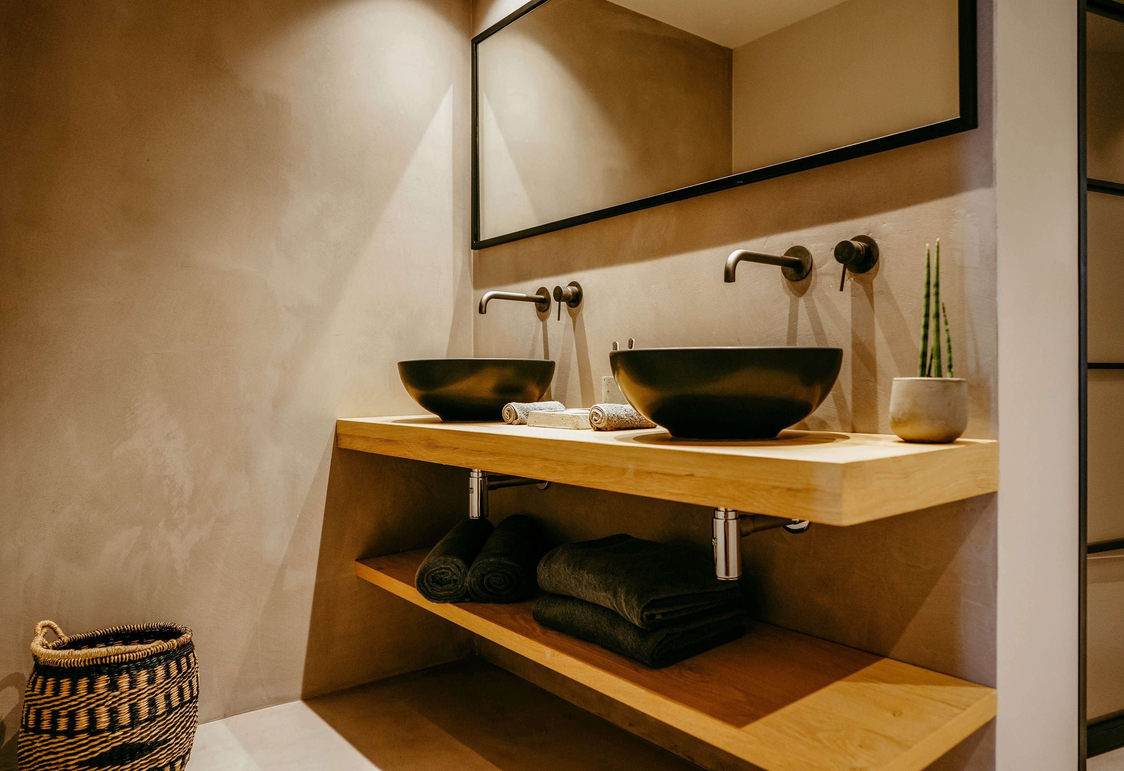 Minos Beach Art Hotel