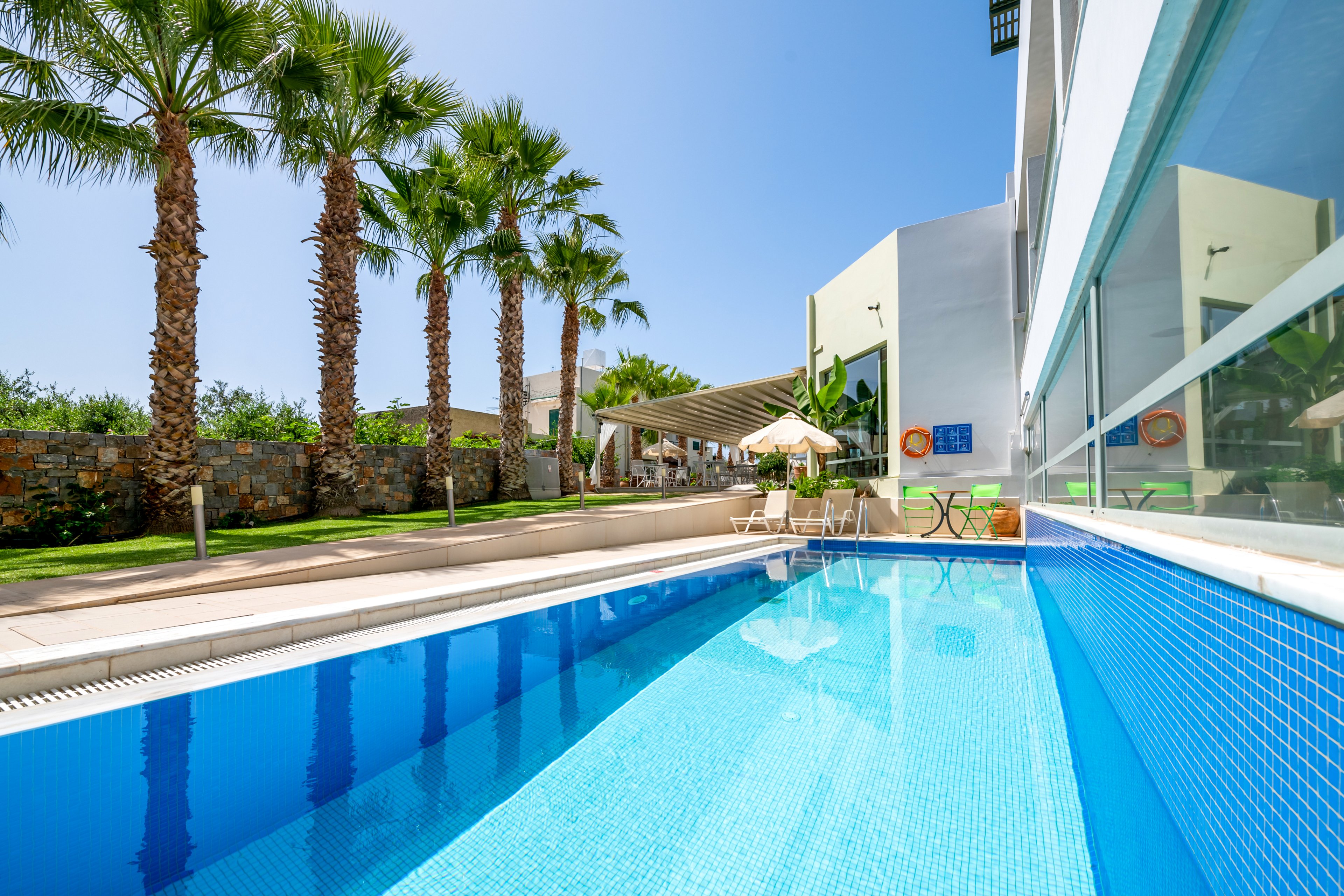 Angela Suites Boutique Hotel