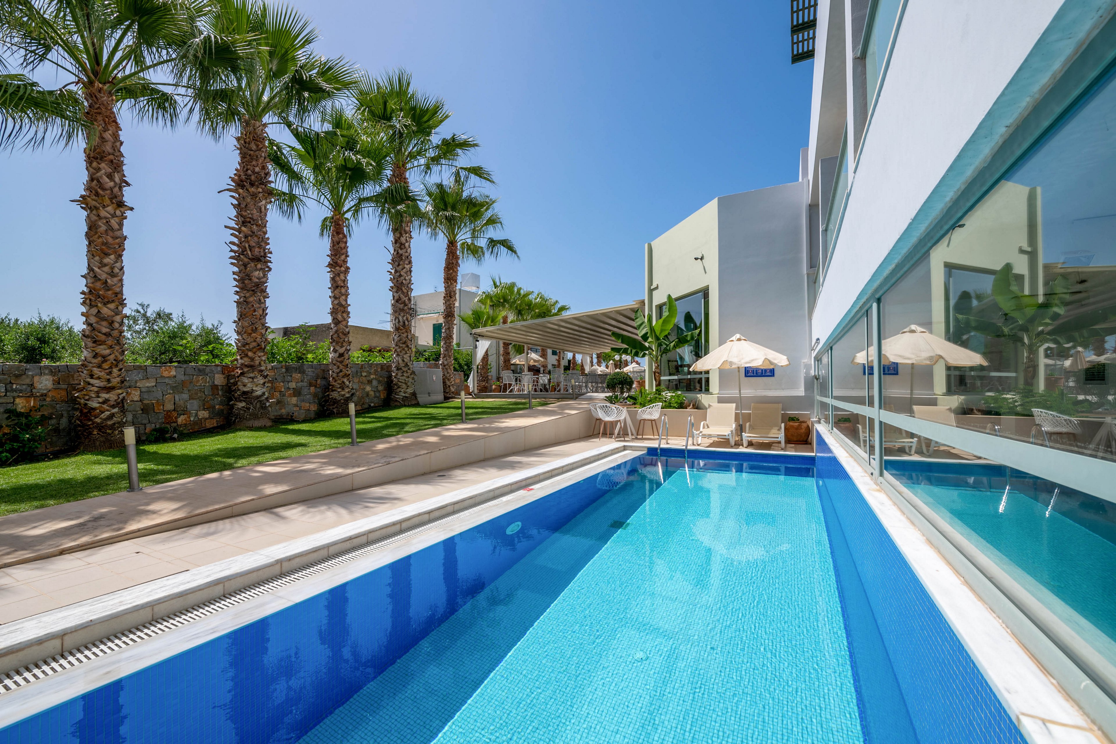 Angela Suites Boutique Hotel