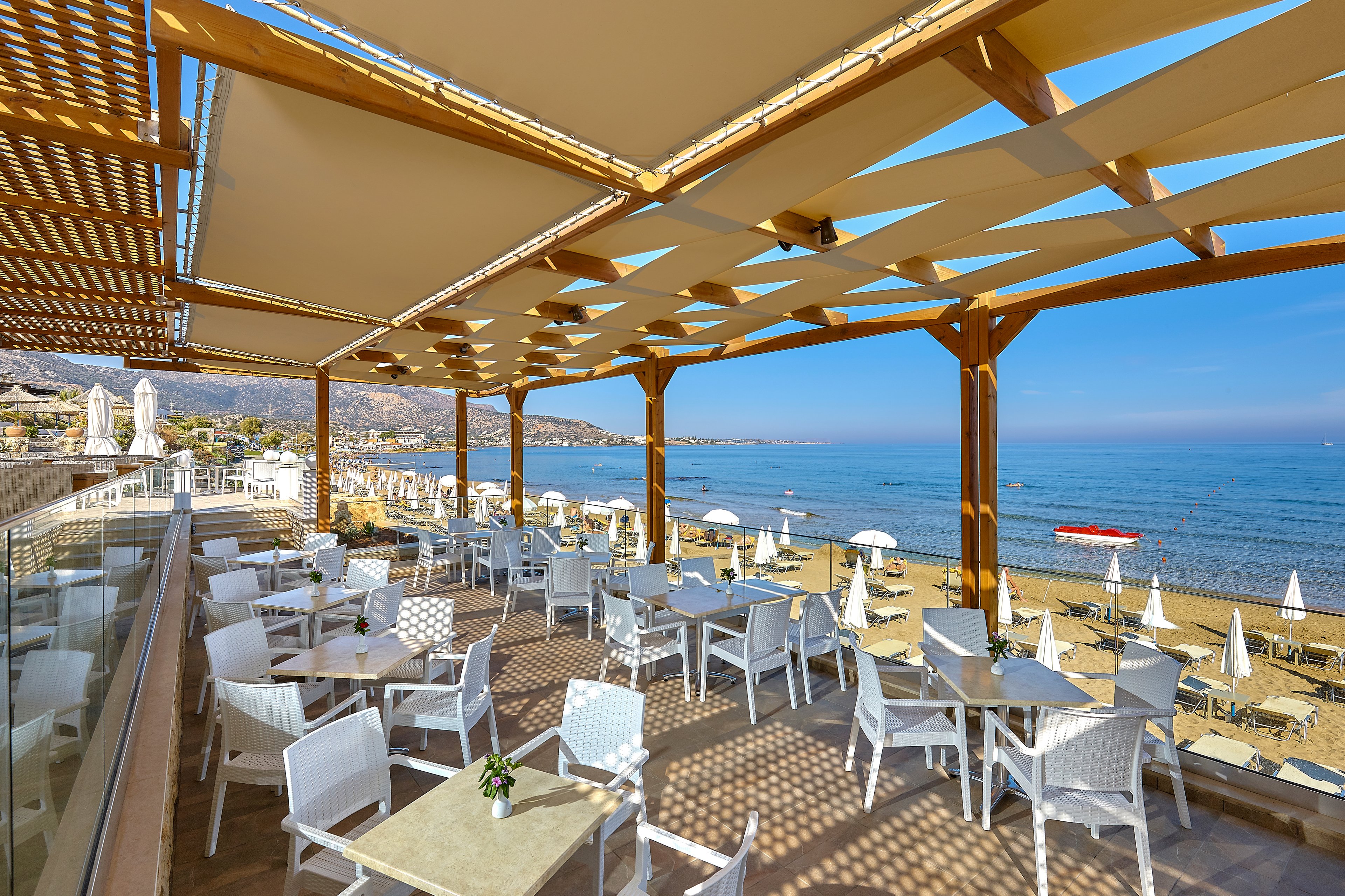 Alexander Beach Hotel & Village Resort