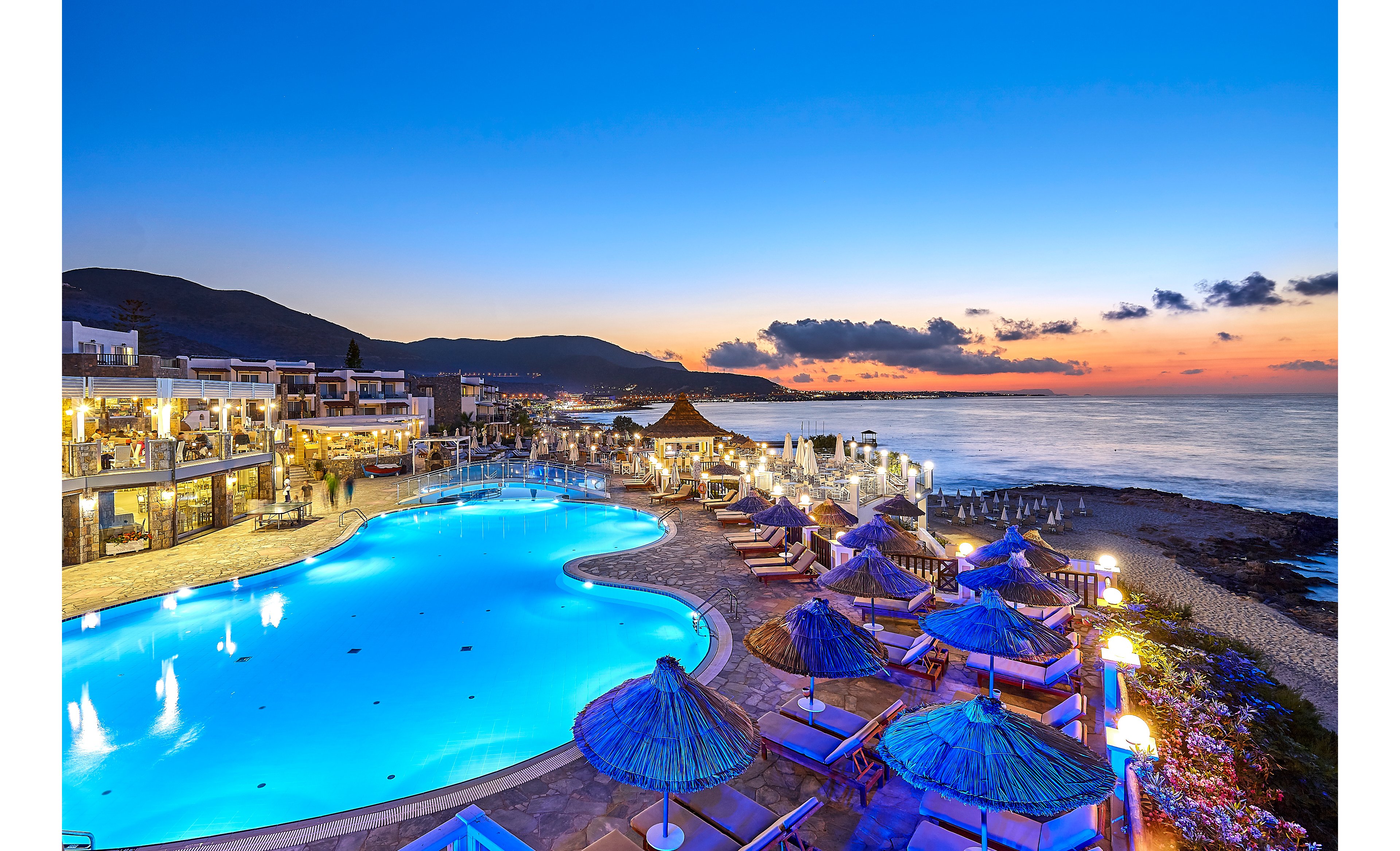 Alexander Beach Hotel & Village Resort