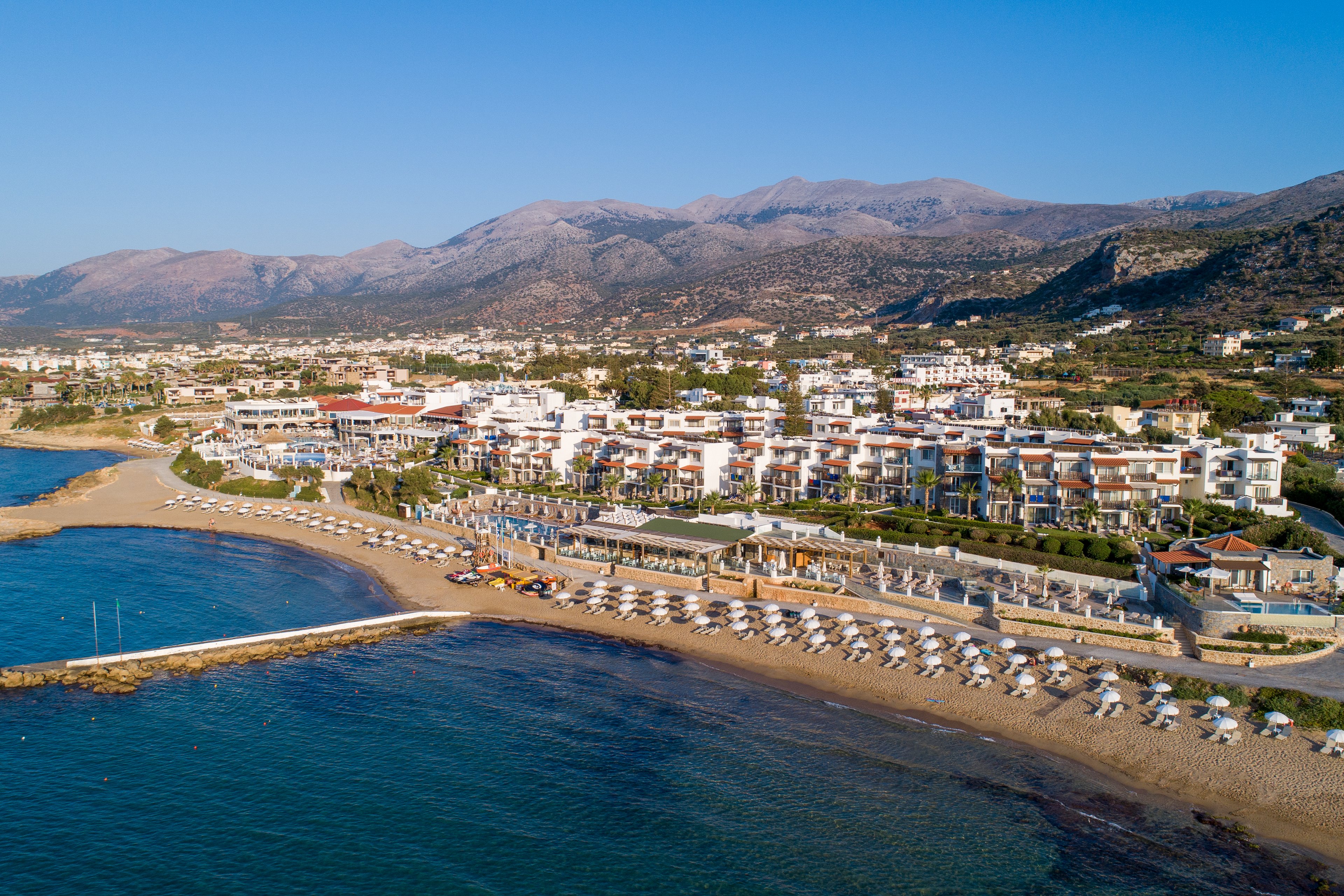 Alexander Beach Hotel & Village Resort