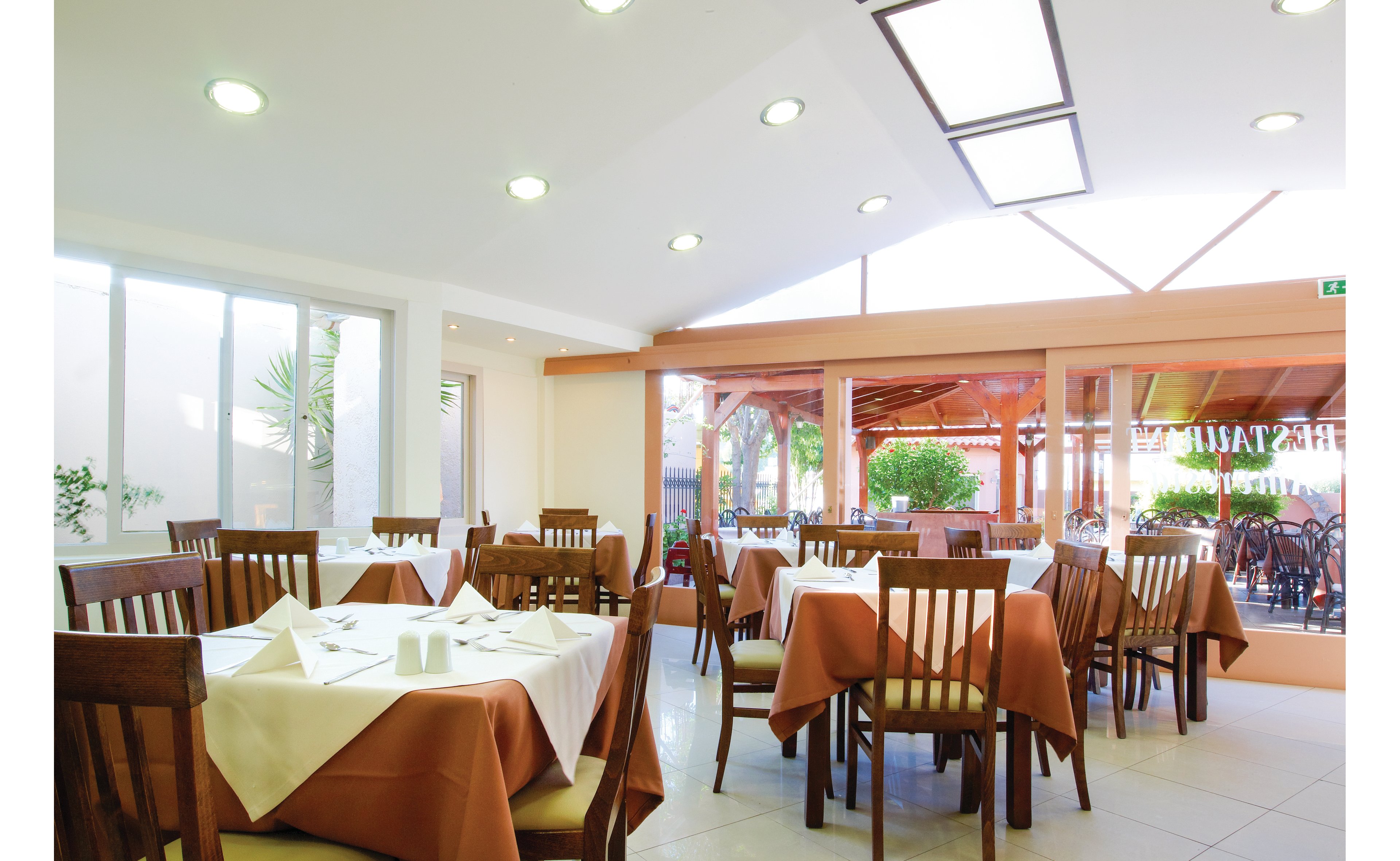 Katrin Hotel and Bungalows