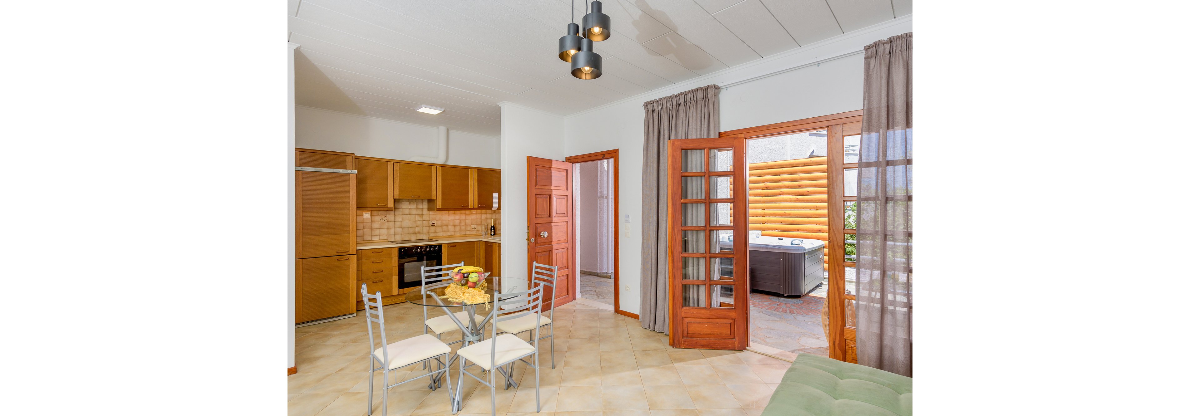 Katrin Hotel and Bungalows