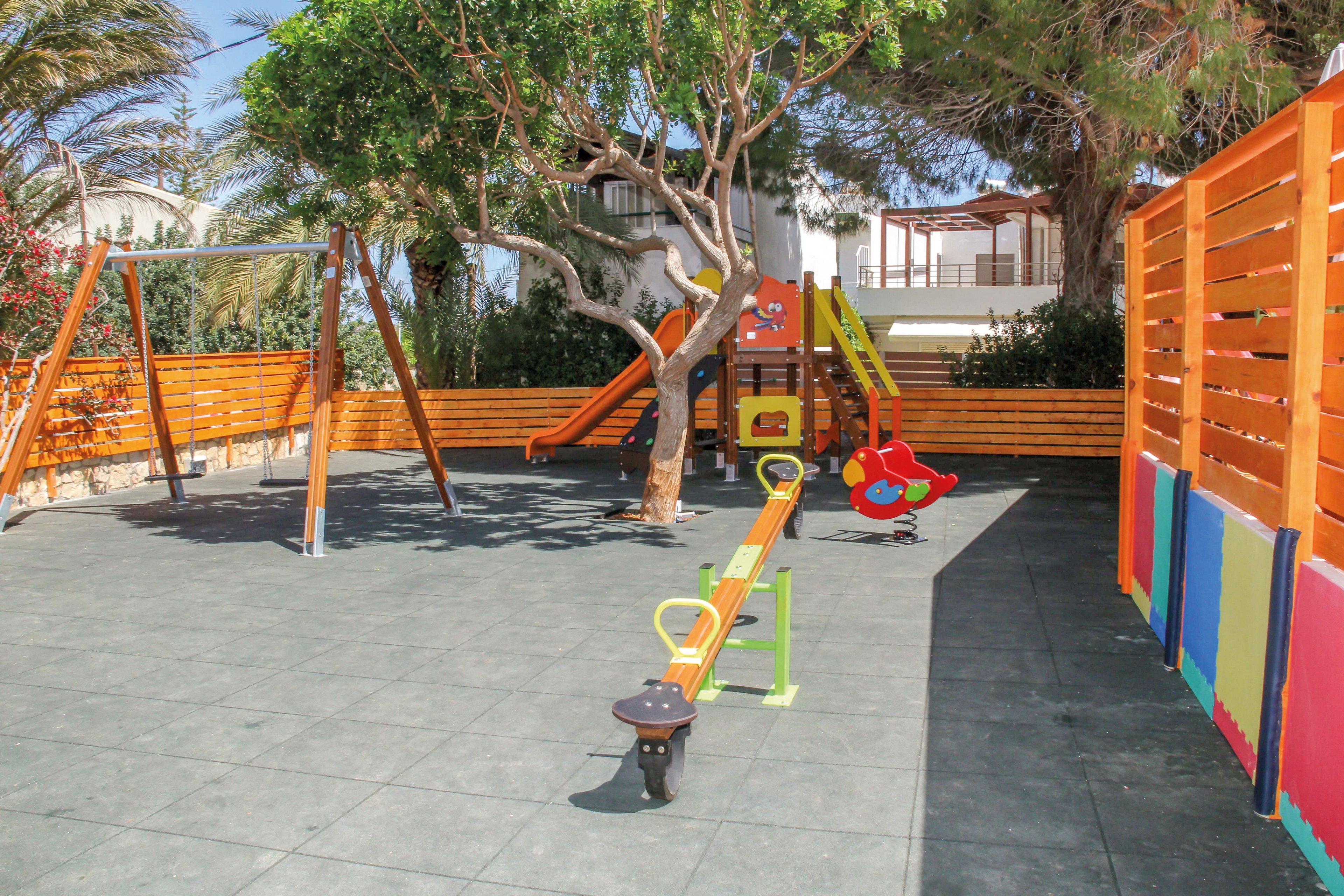 Katrin Hotel and Bungalows