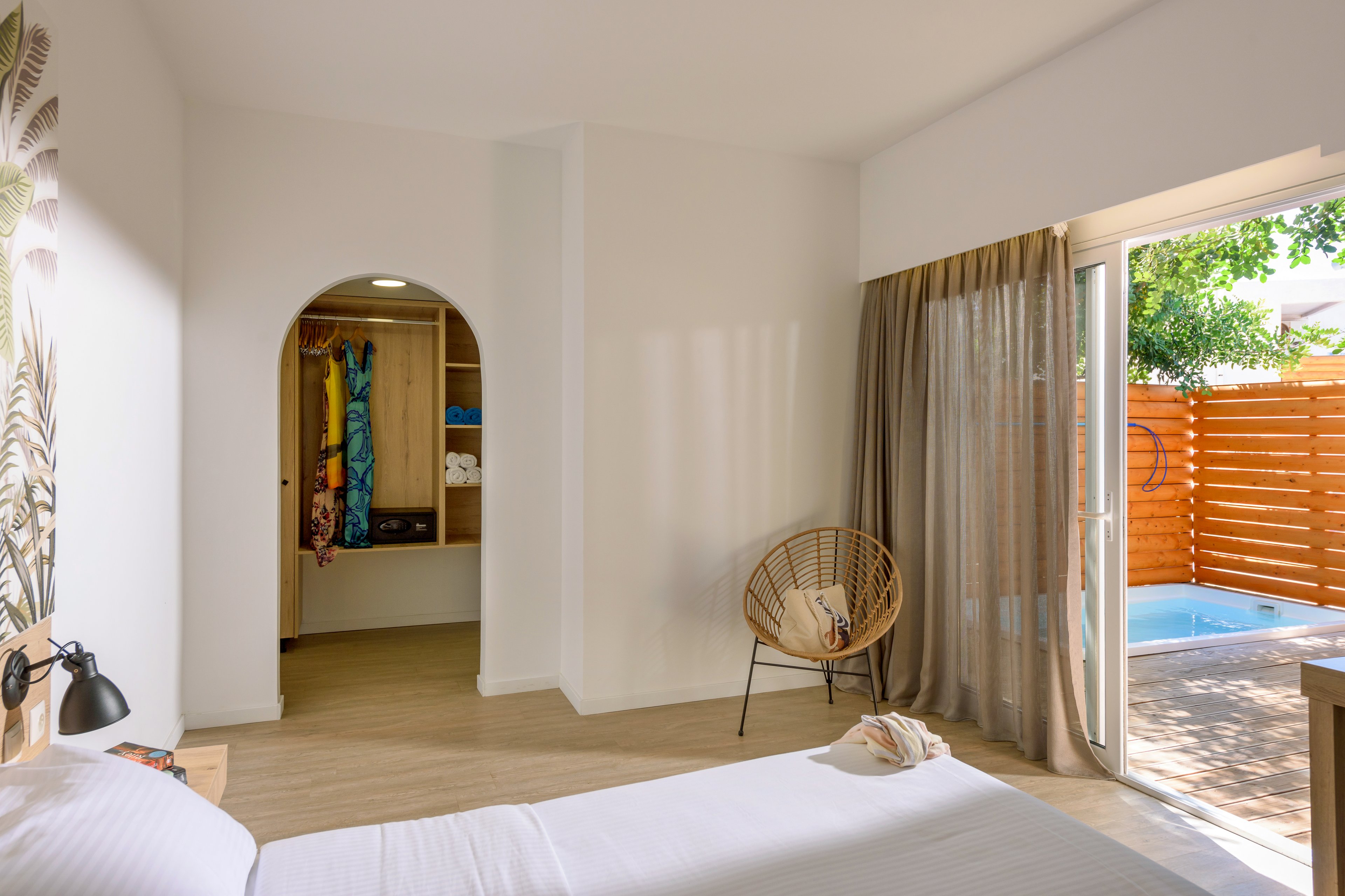 Katrin Hotel and Bungalows