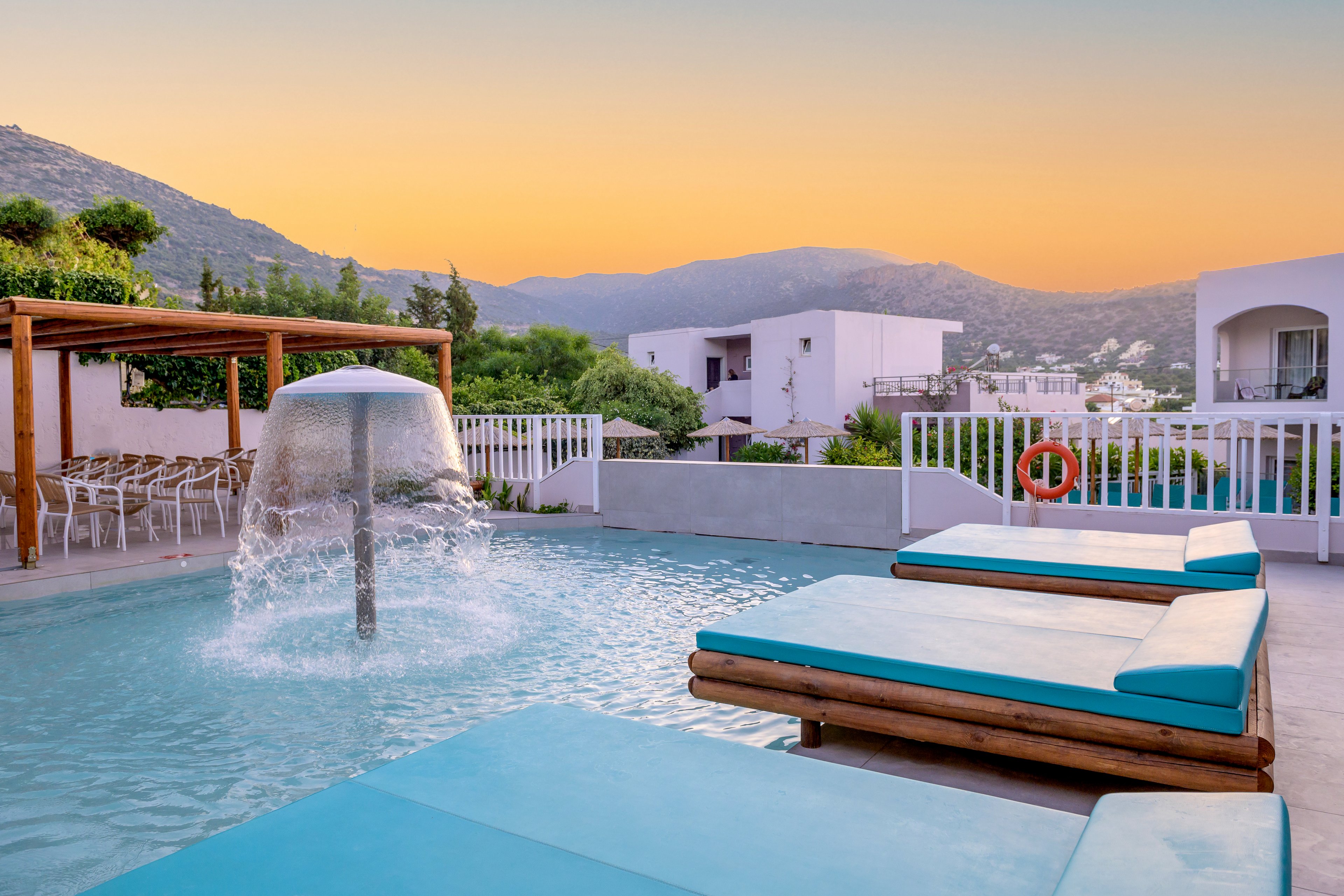 Katrin Hotel and Bungalows