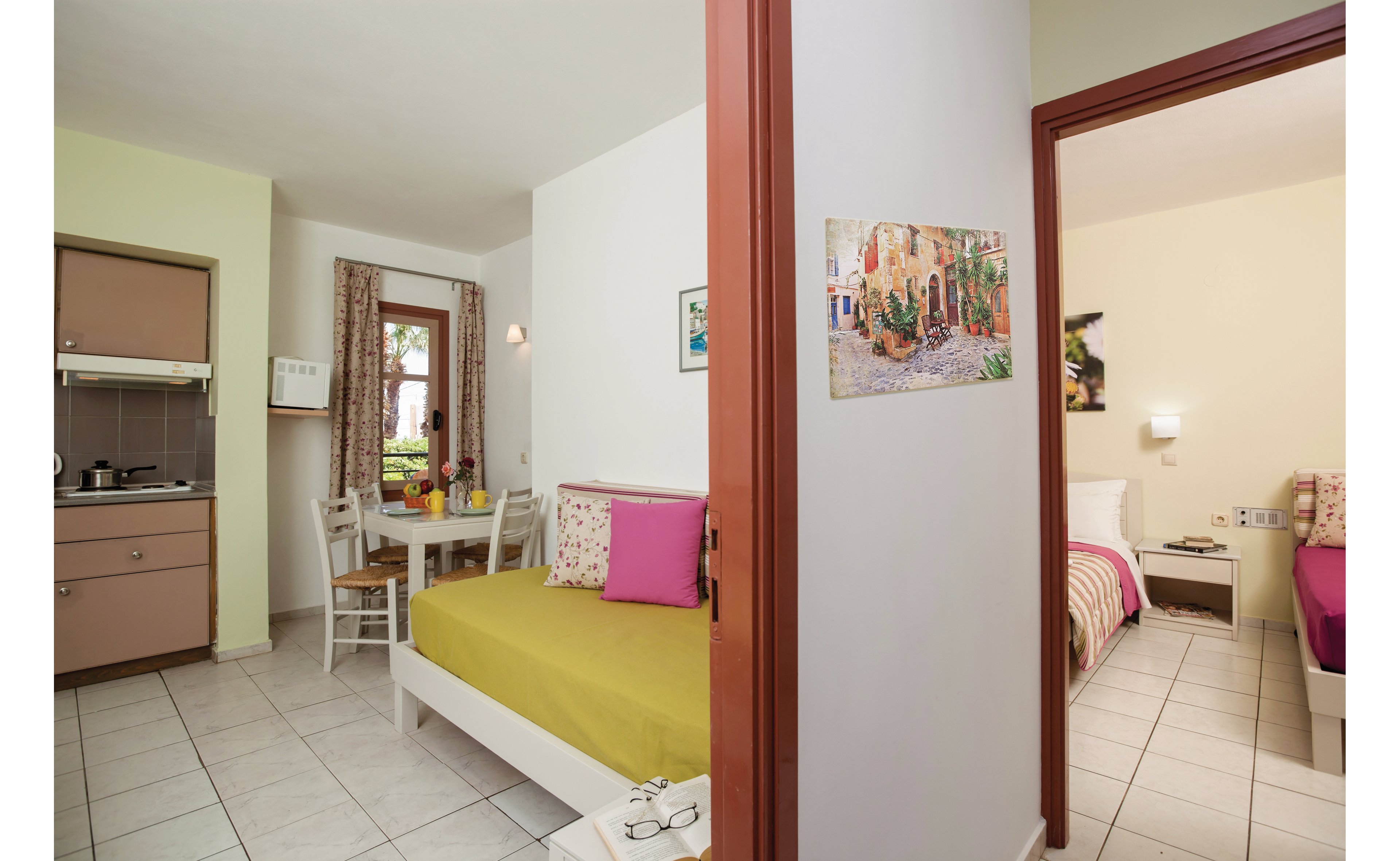 Latania Studios and Apartments