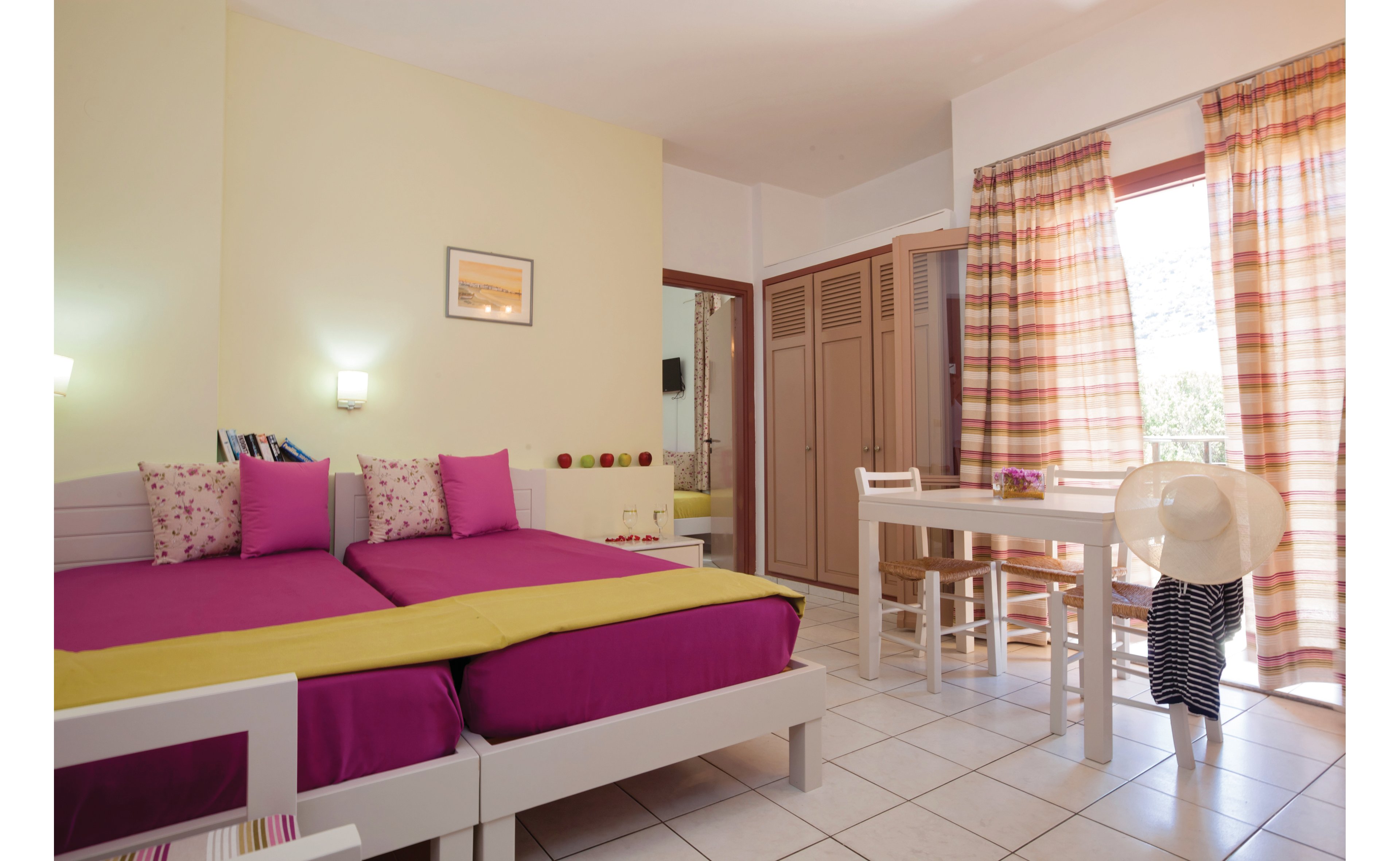 Latania Studios and Apartments