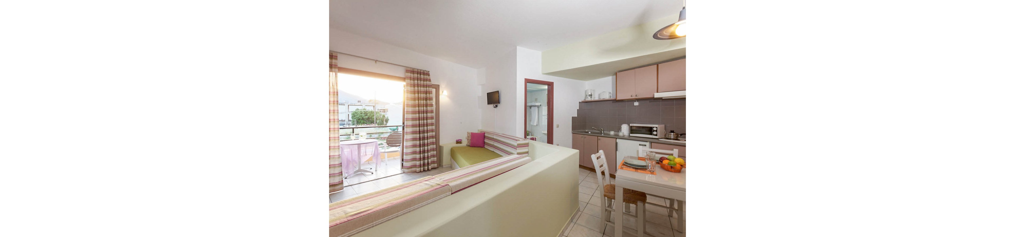 Latania Studios and Apartments