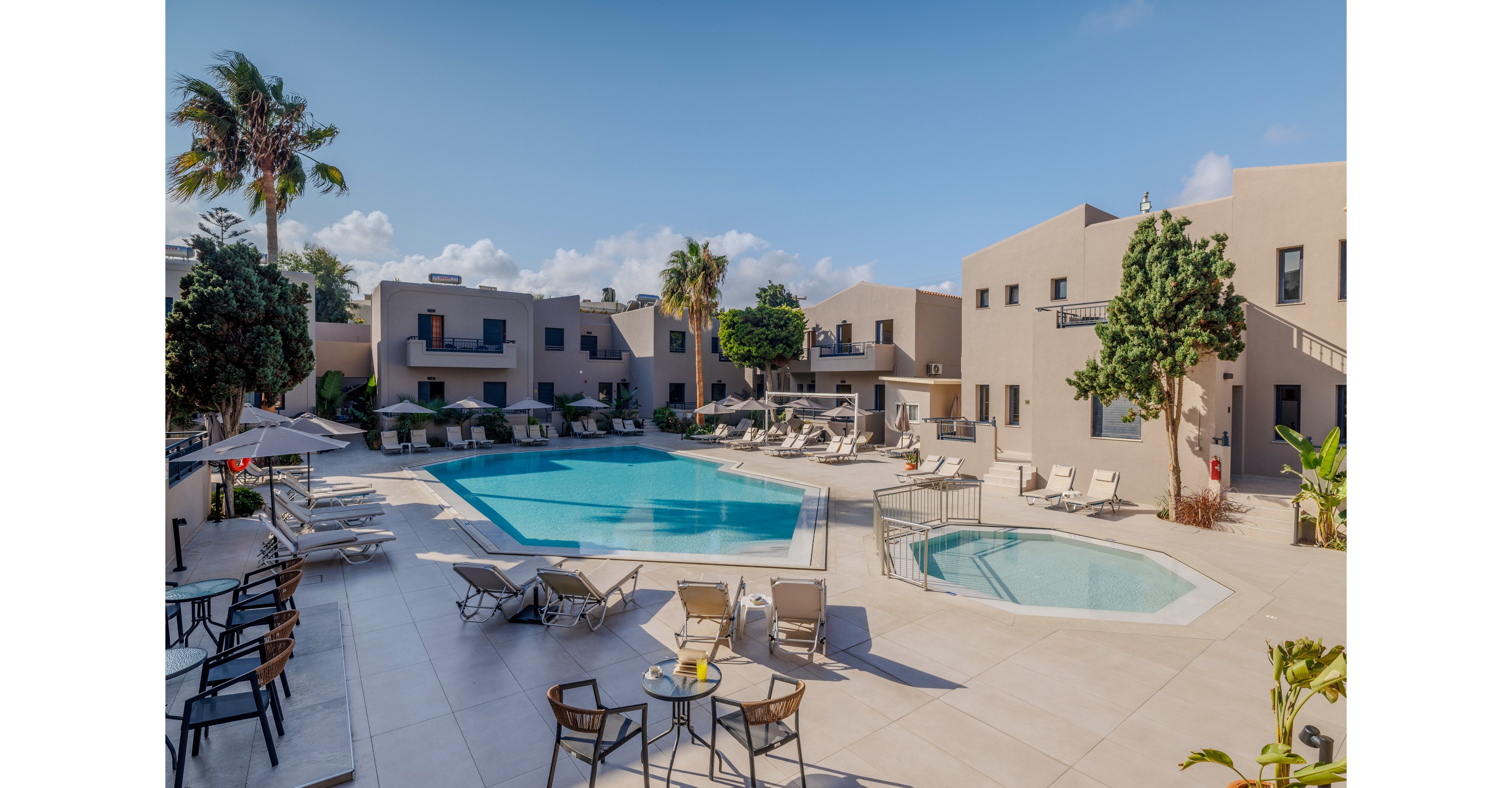 Blue Aegean Aparthotel