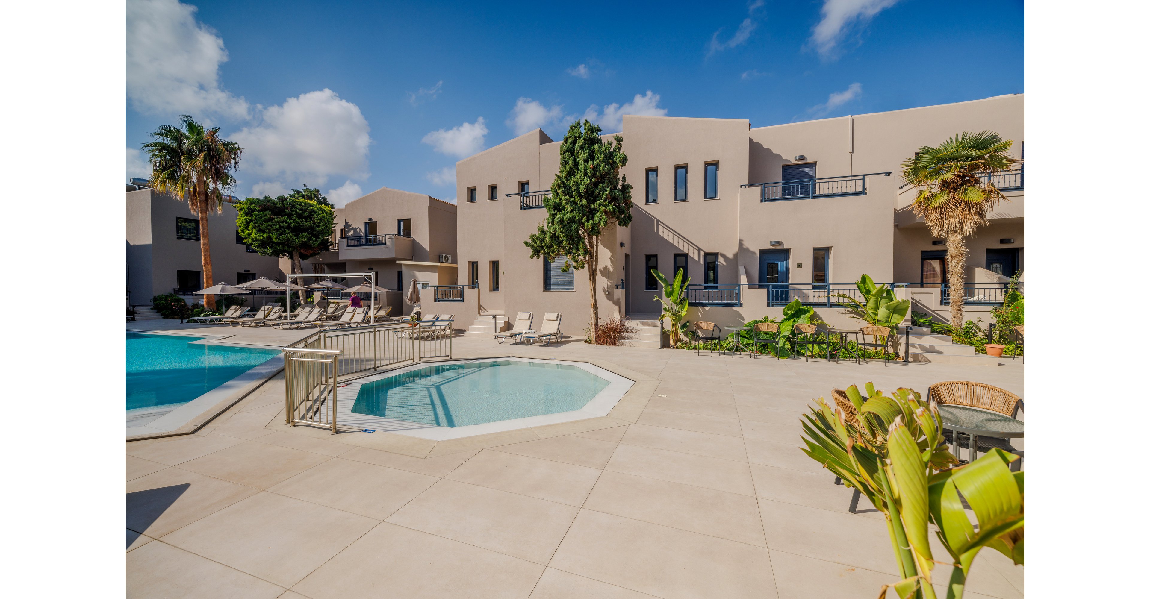 Blue Aegean Aparthotel