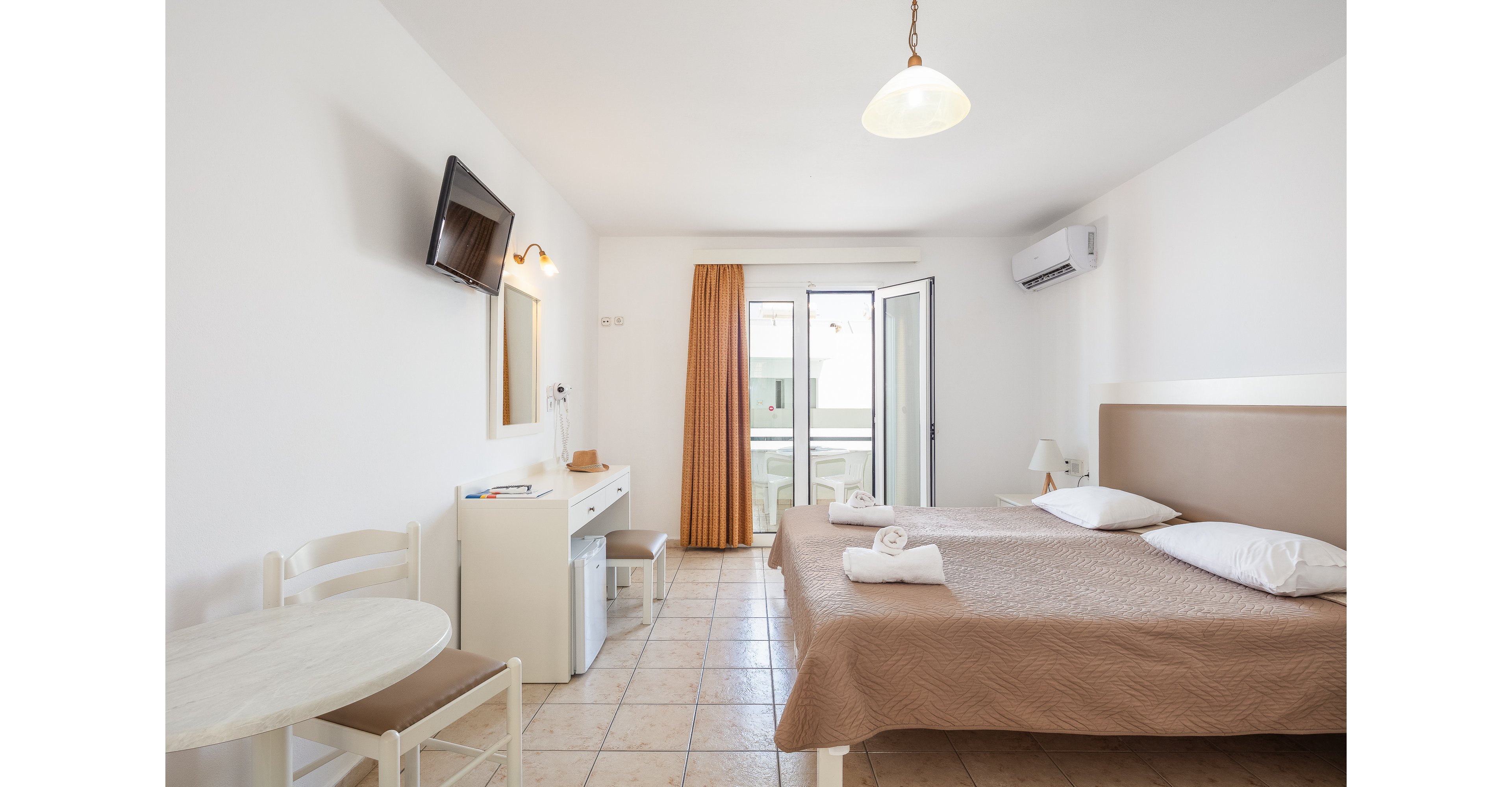 Koni Village Hotel Apartments