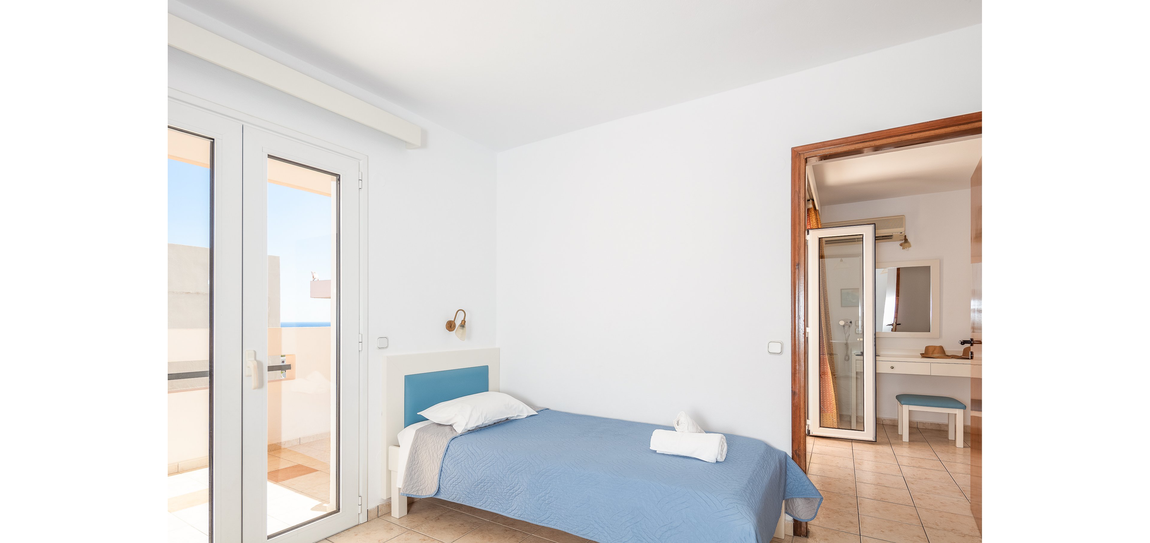 Koni Village Hotel Apartments