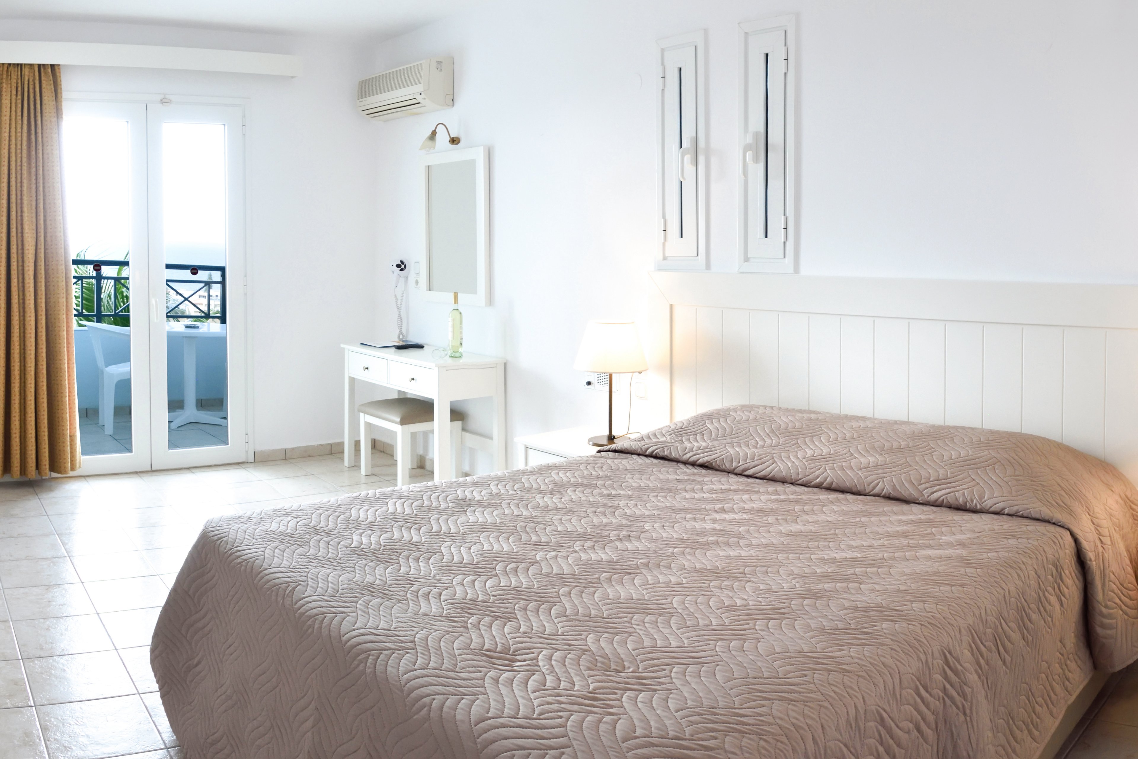 Koni Village Hotel Apartments