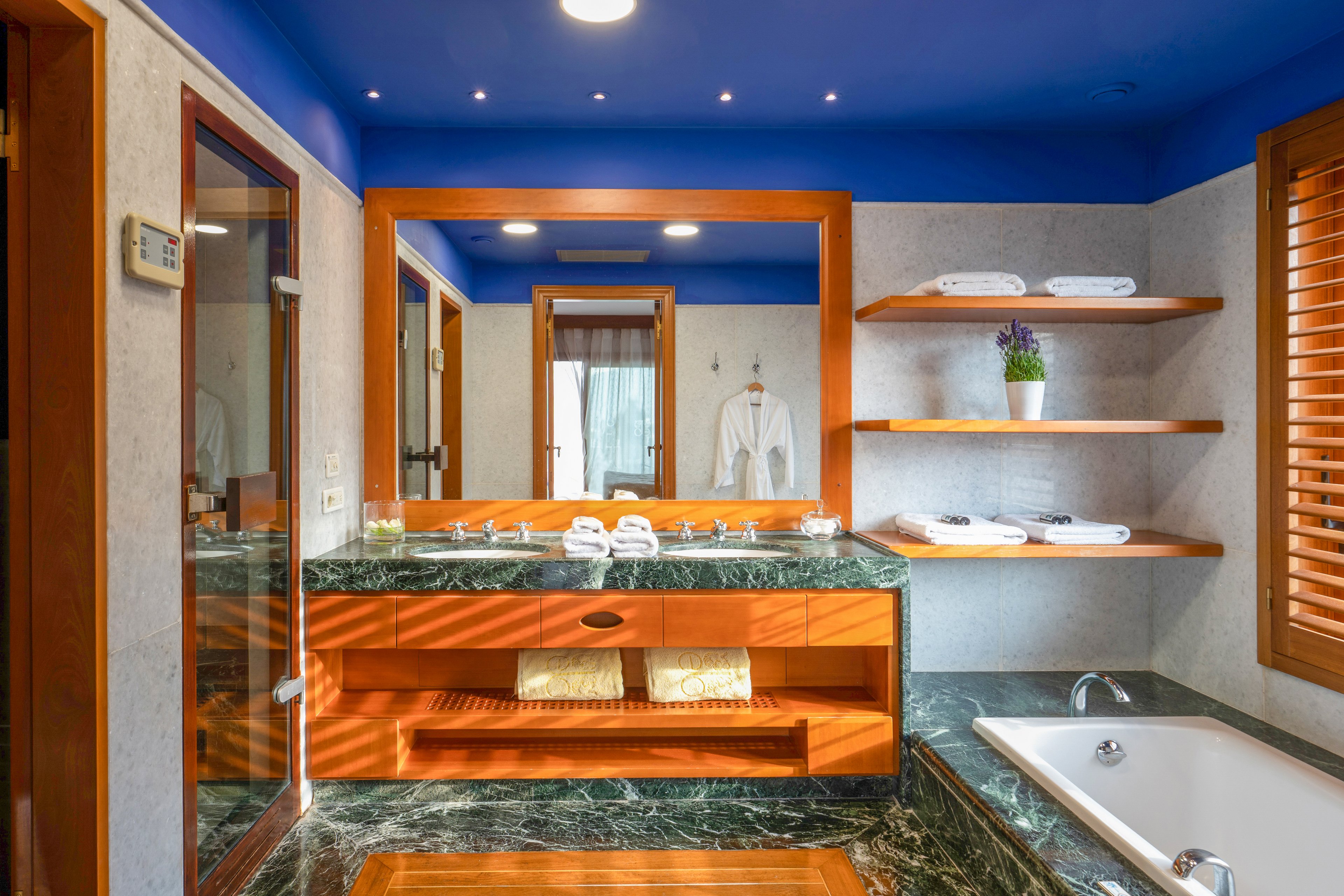 Elounda Beach Hotel & Villas
