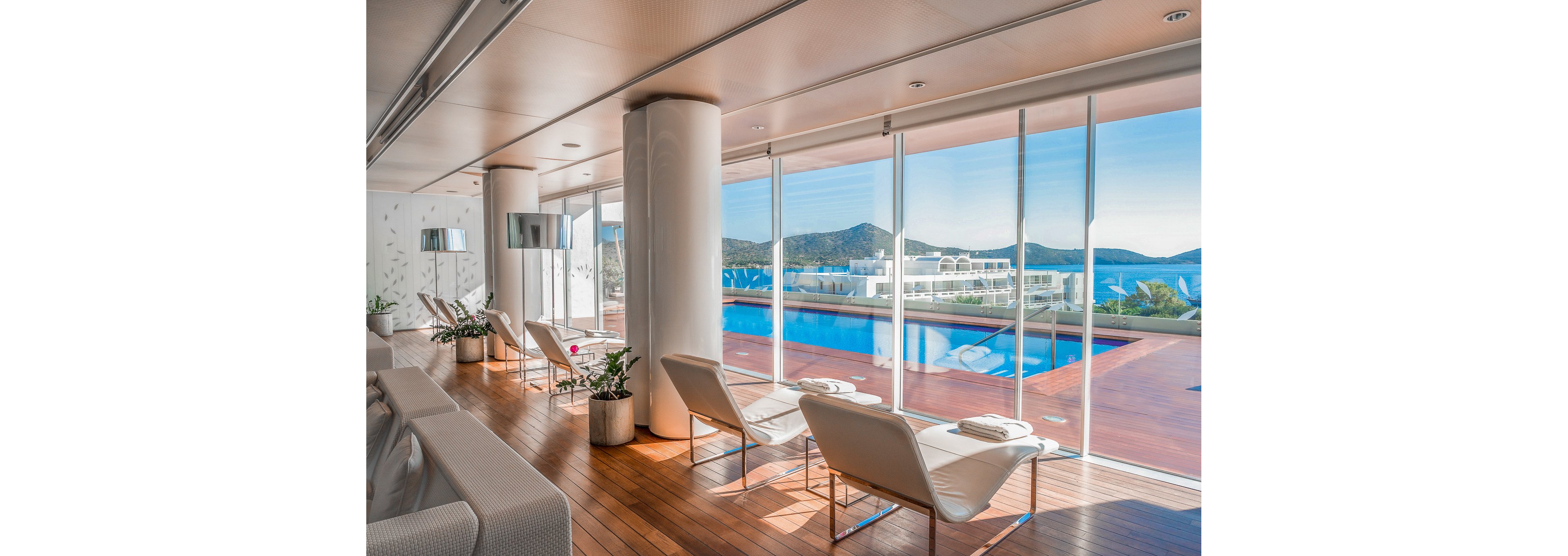 Elounda Beach Hotel & Villas