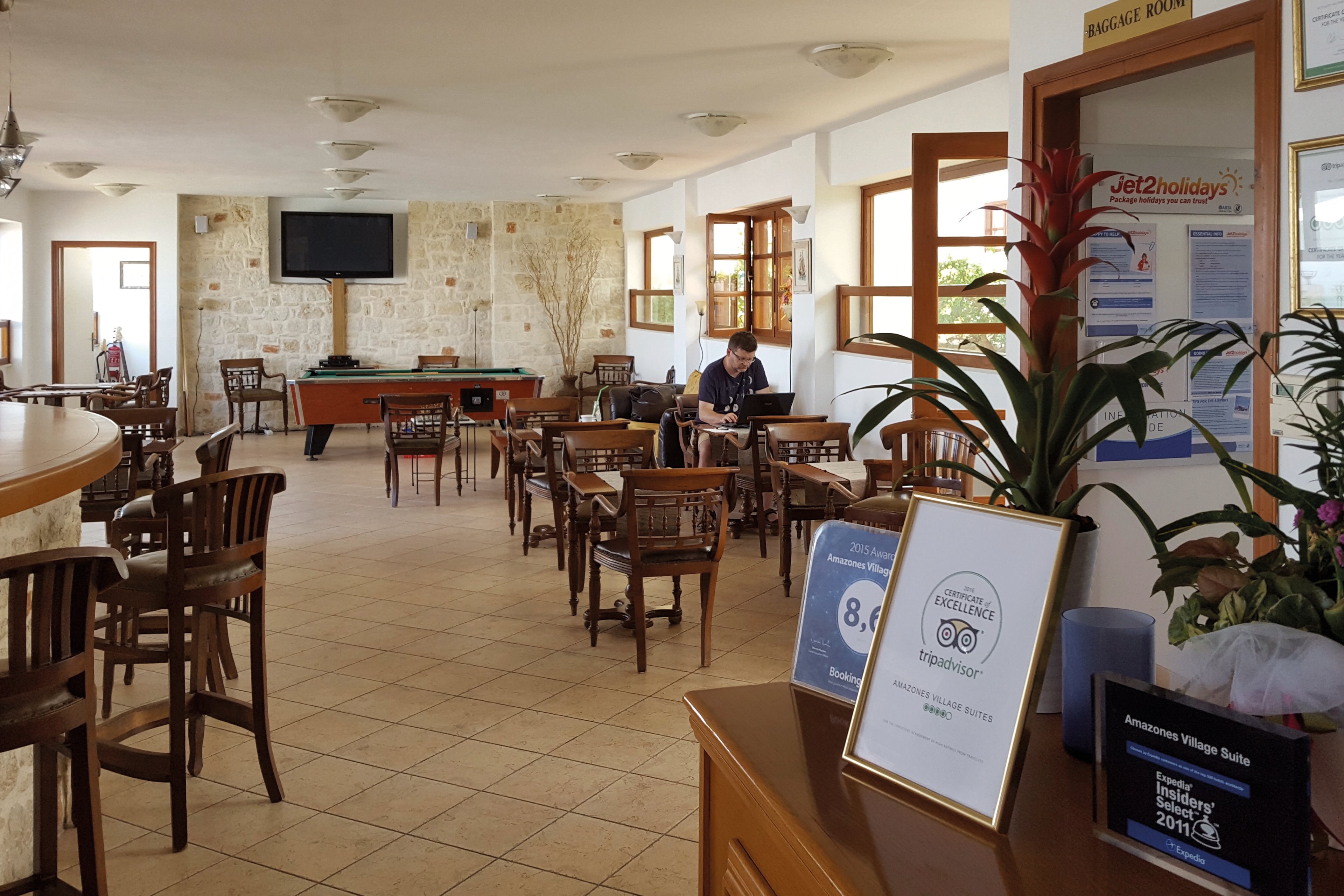 Amazones Village Suites