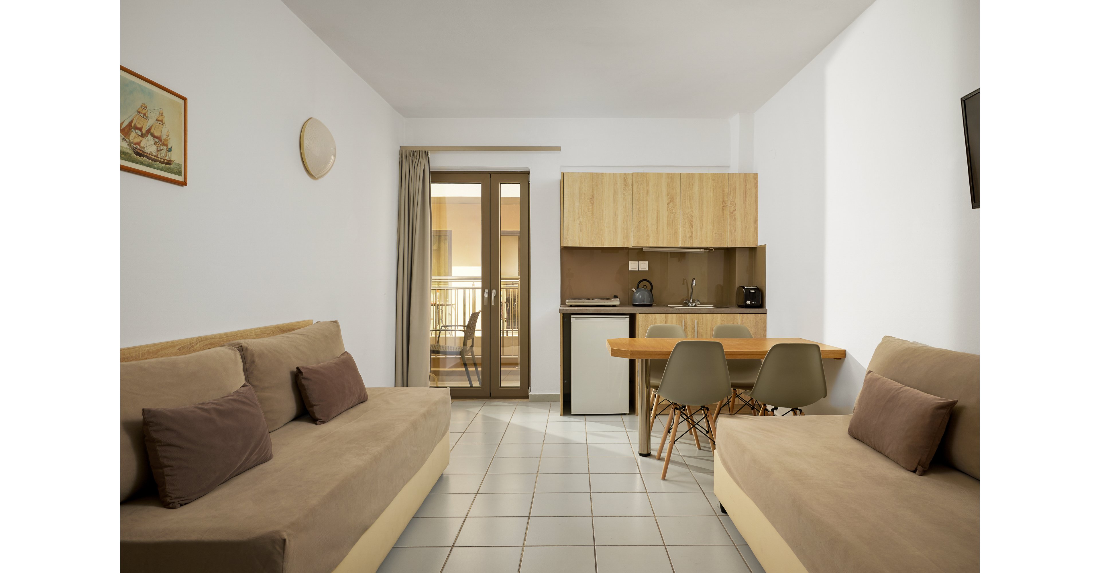 Acropolis Apartments