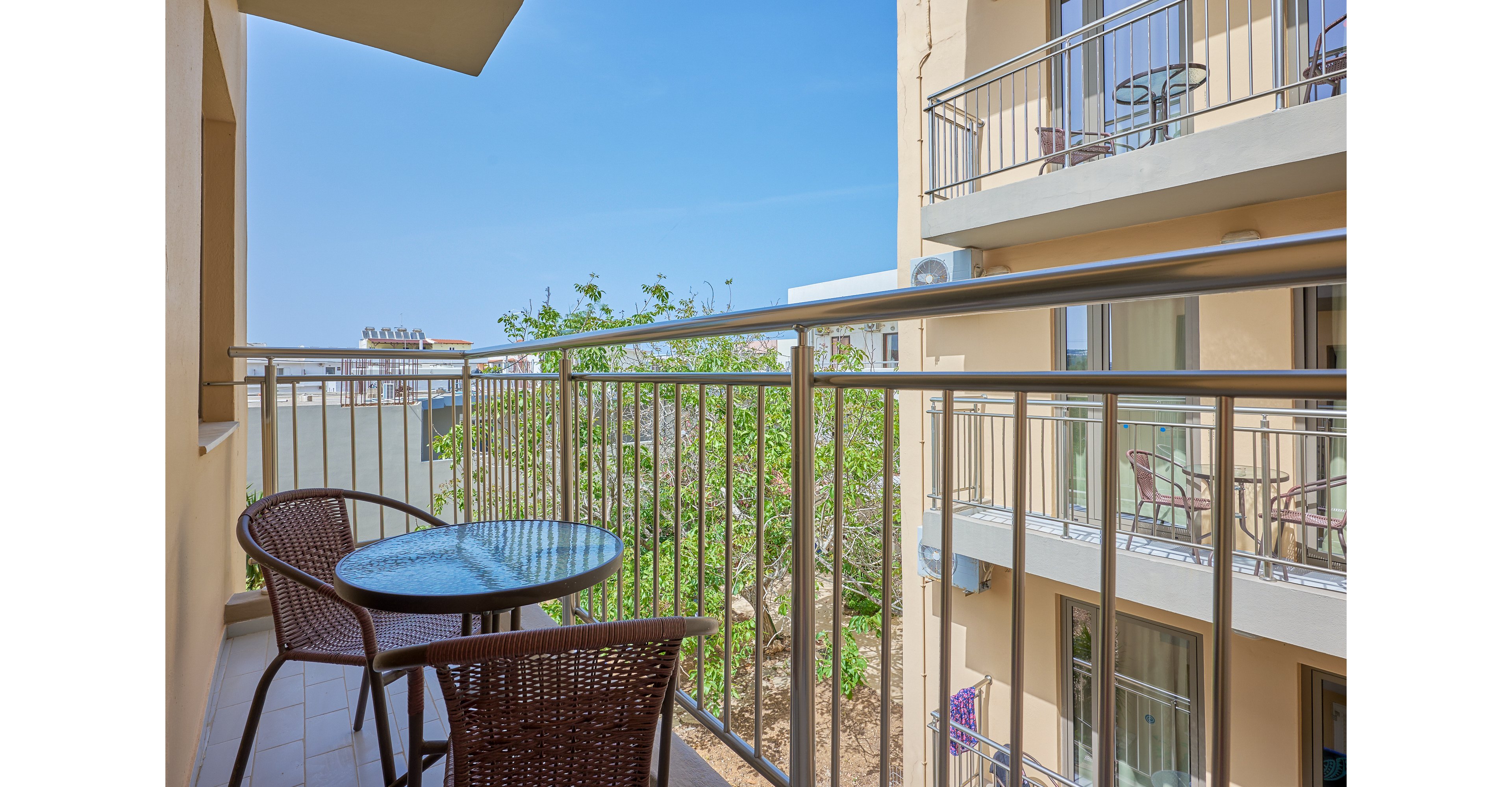 Acropolis Apartments