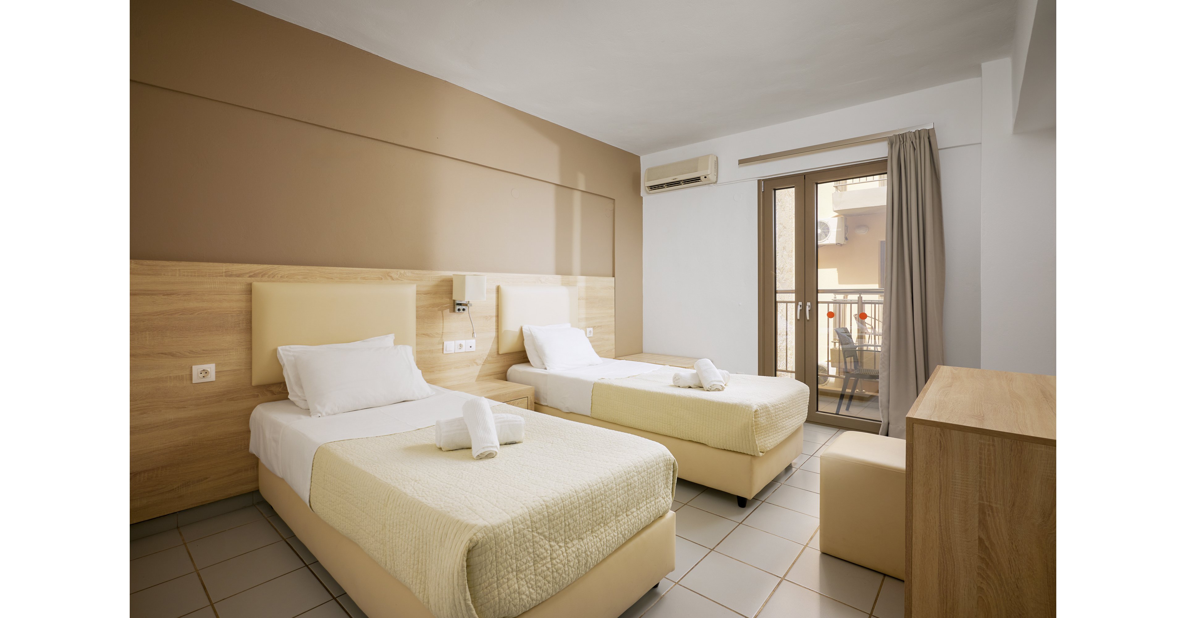 Acropolis Apartments