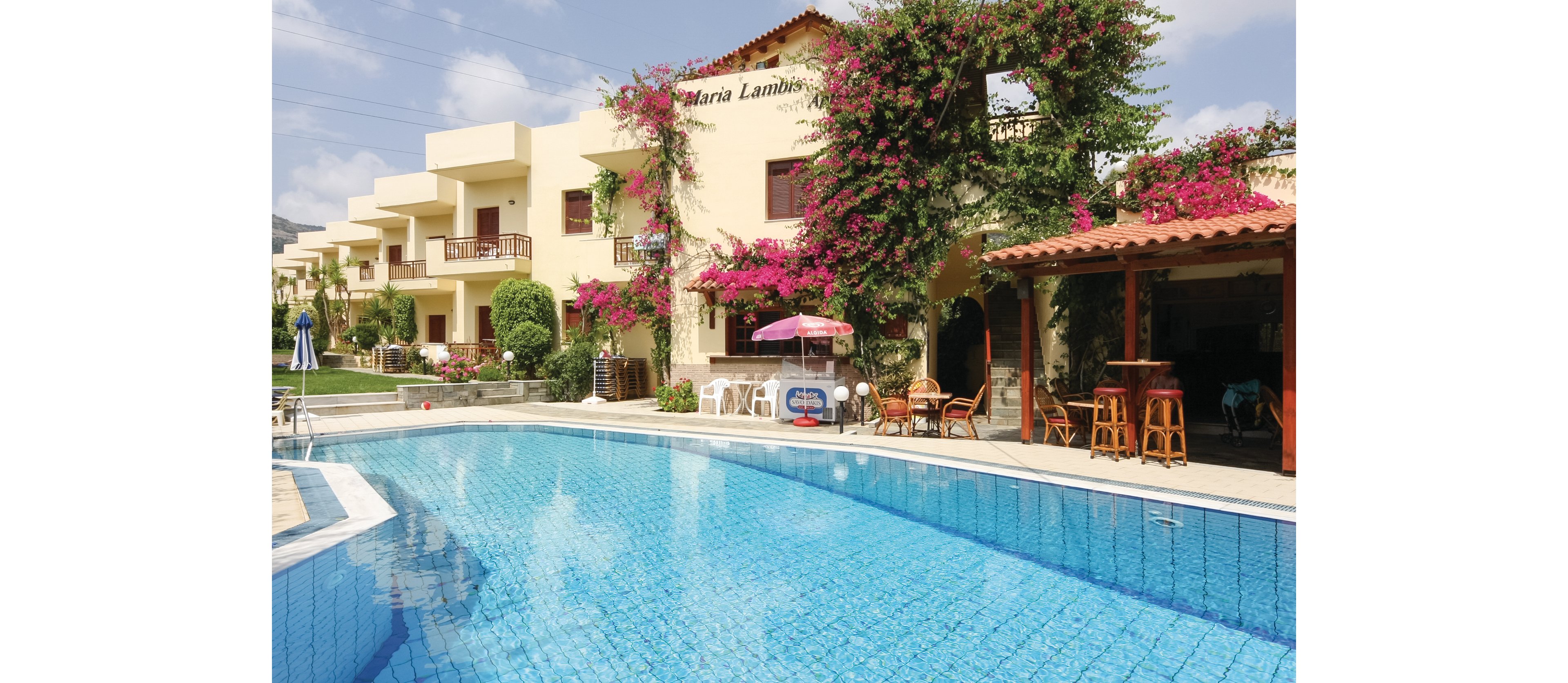 Maria Lambis Apartments