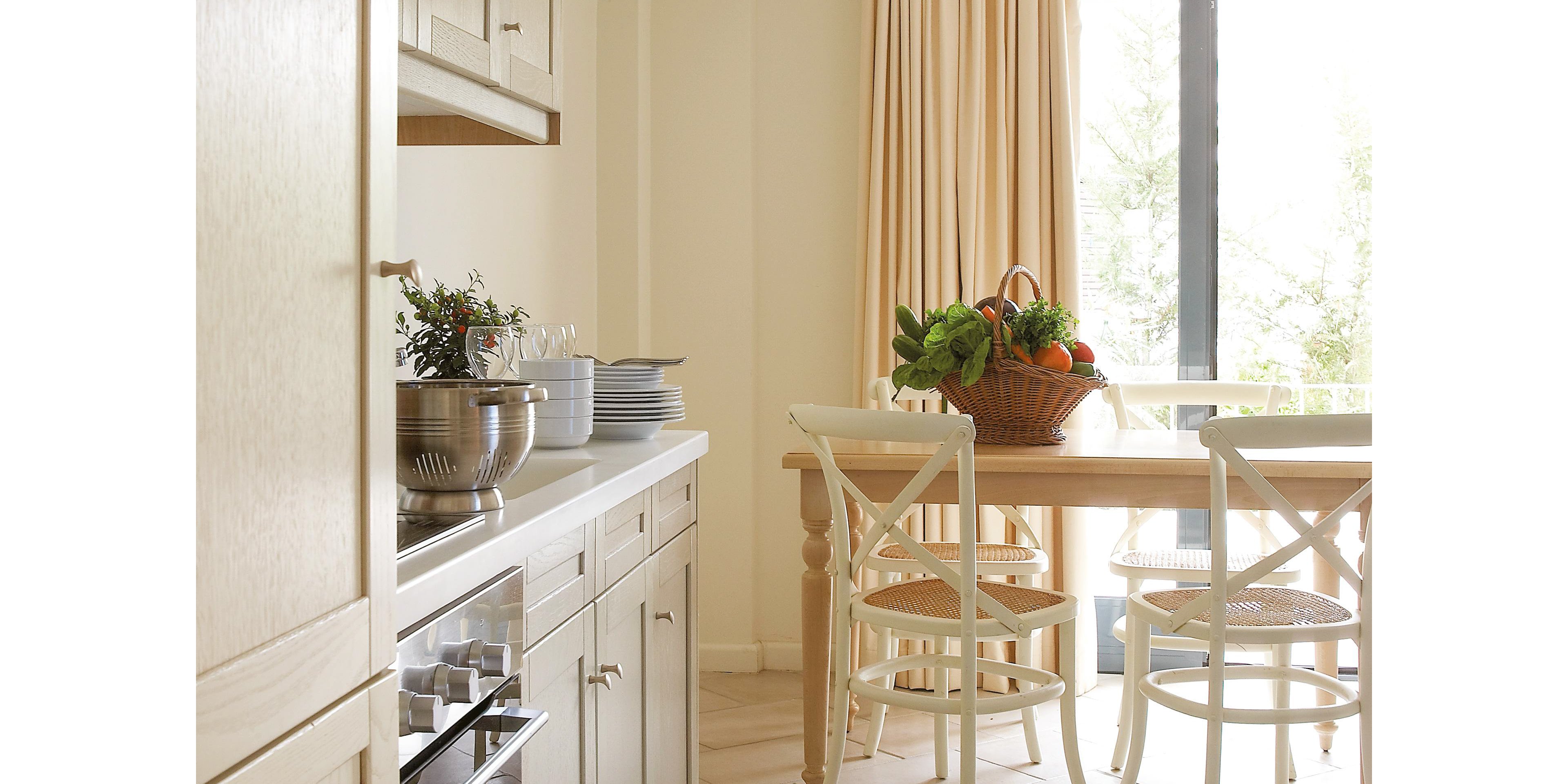 Grecotel Plaza Beach House.