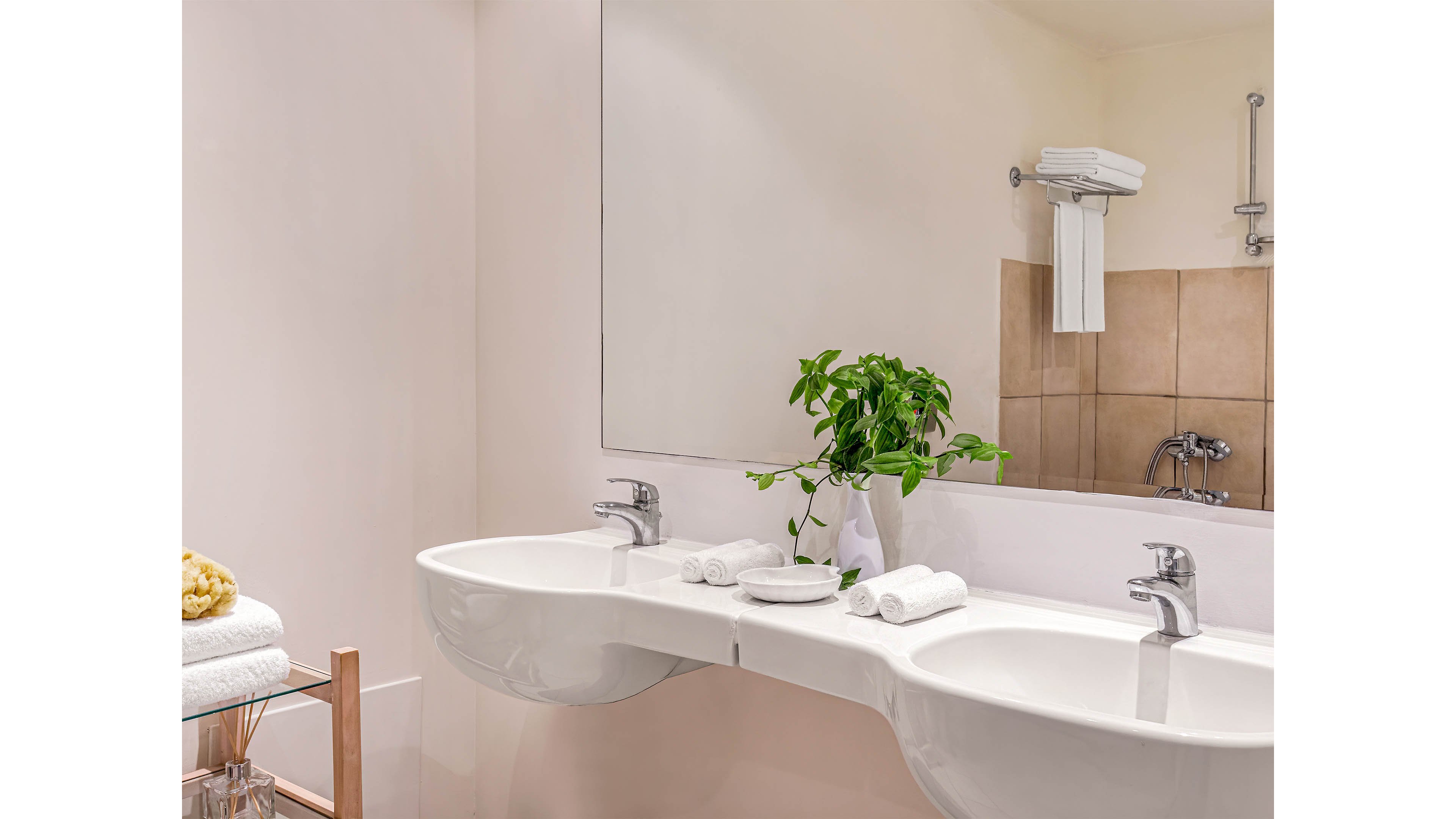 Grecotel Plaza Beach House