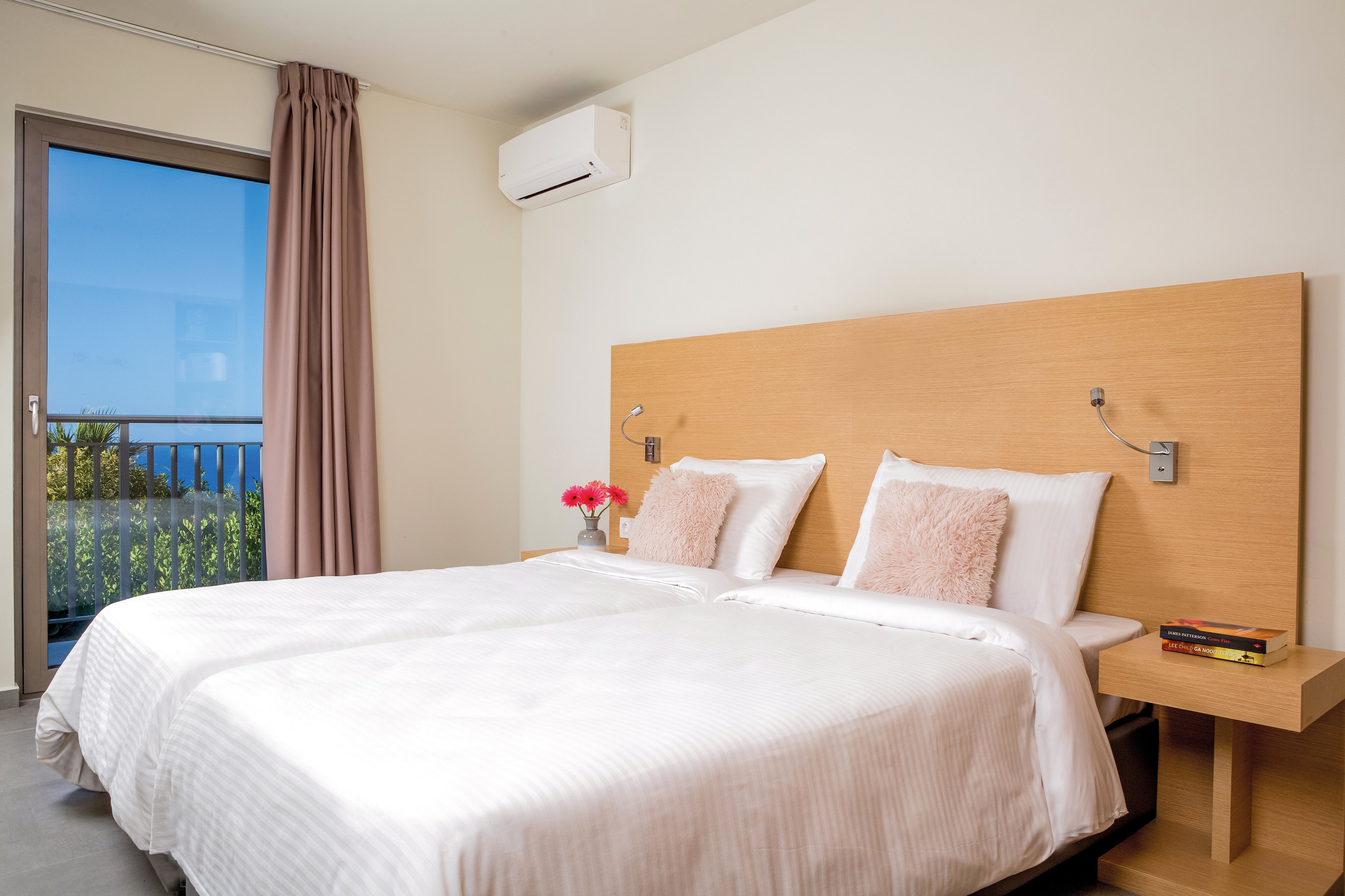 Sundance Apartments & Suites