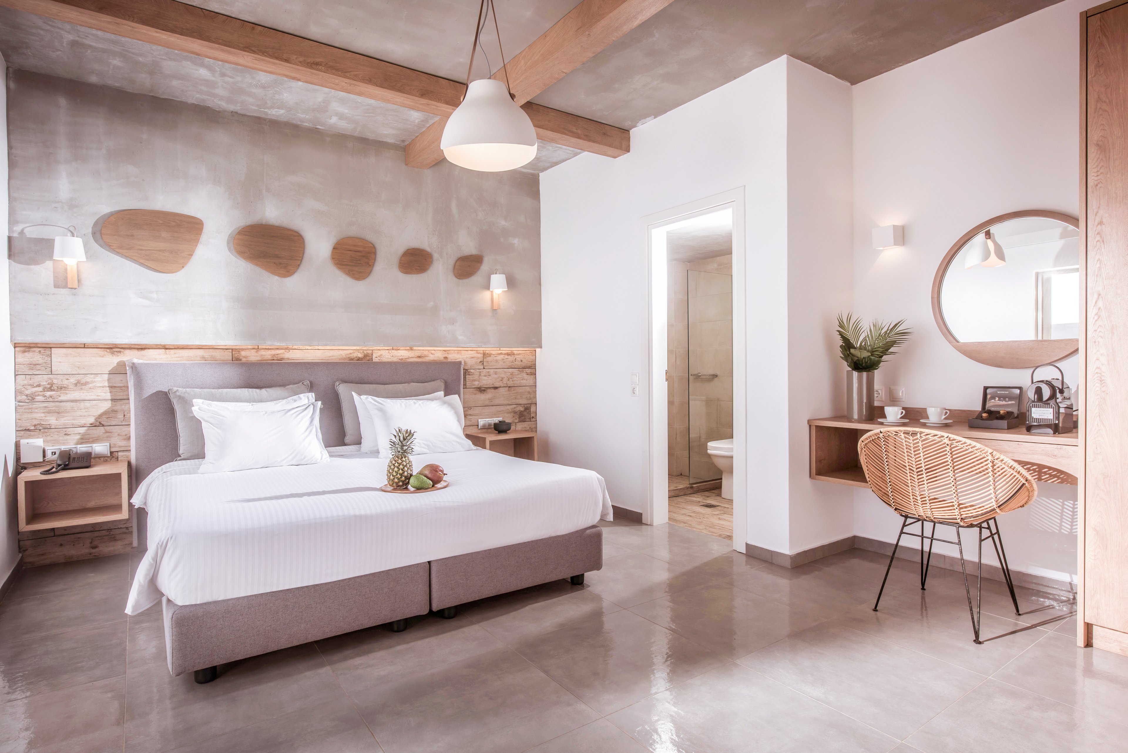 Enorme Maya Beach Hotel