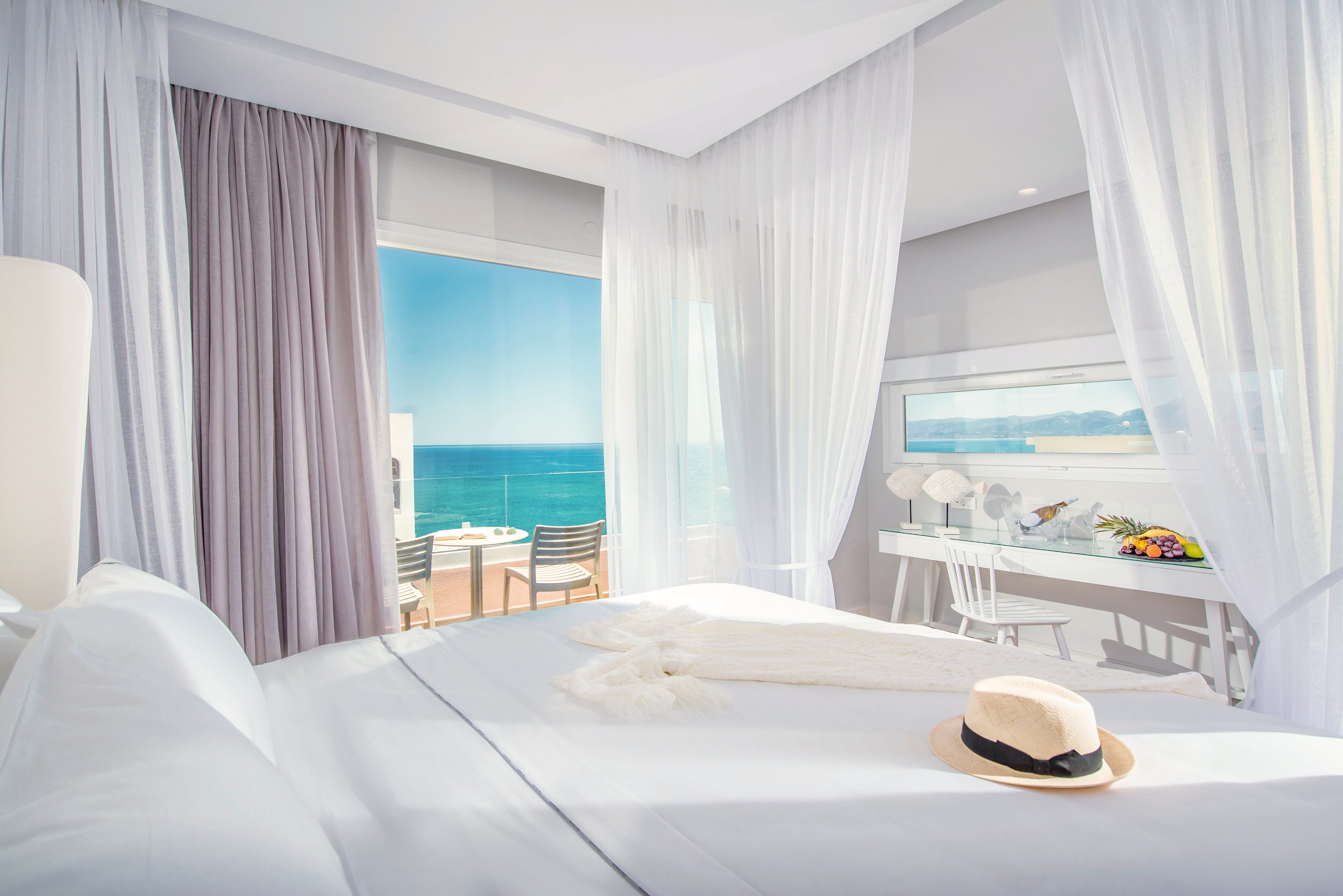 Mari Kristin Beach Hotel