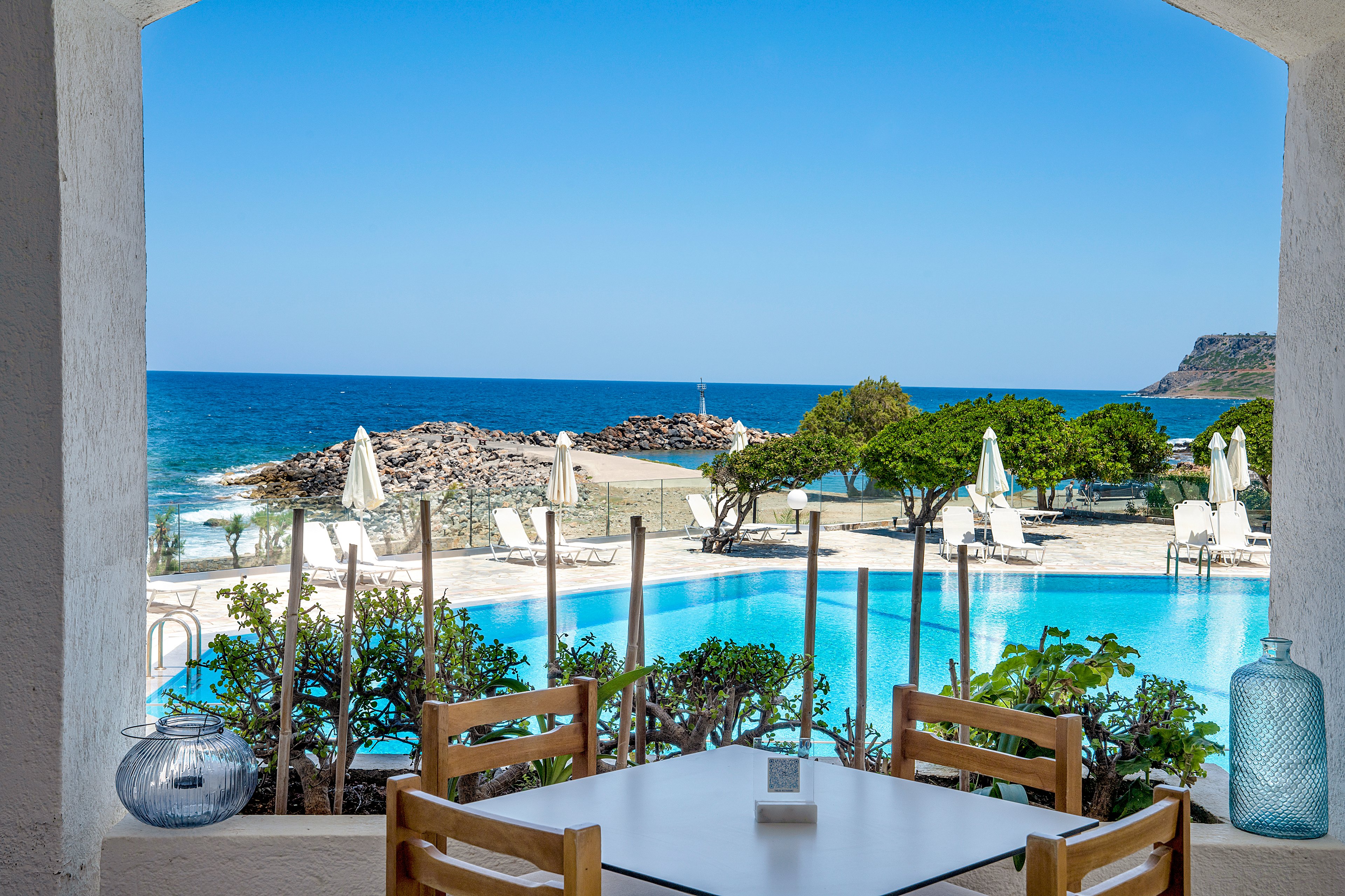 Maritimo Beach Hotel