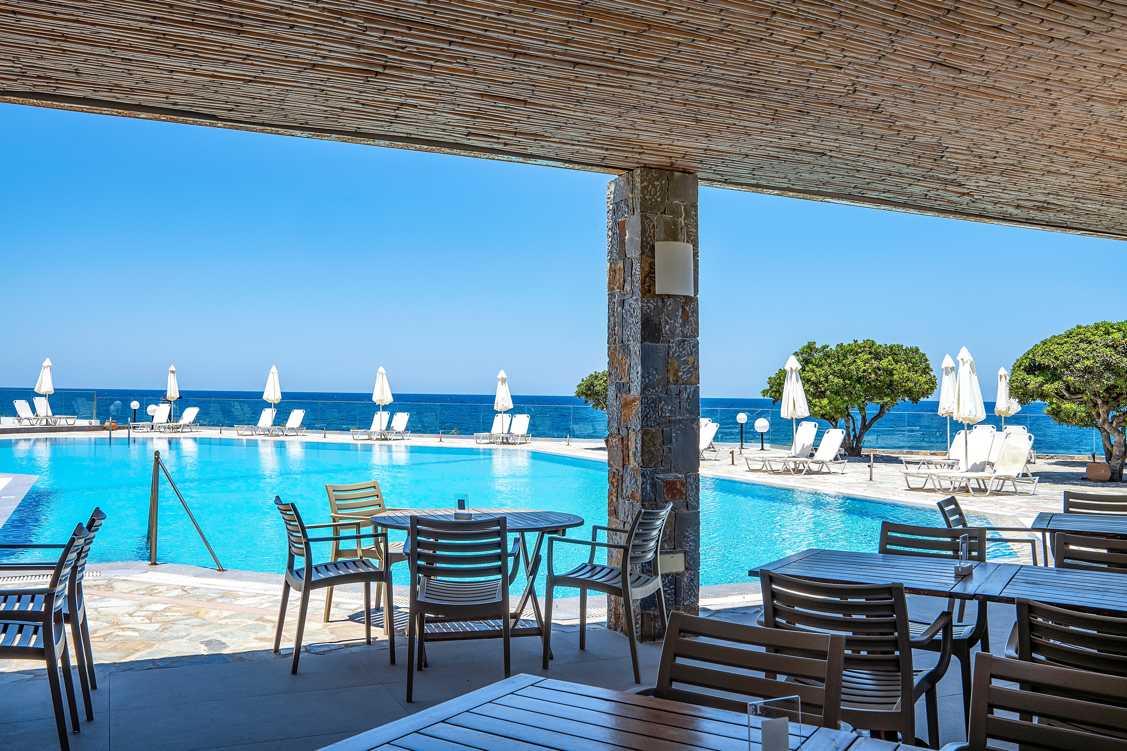 Maritimo Beach Hotel