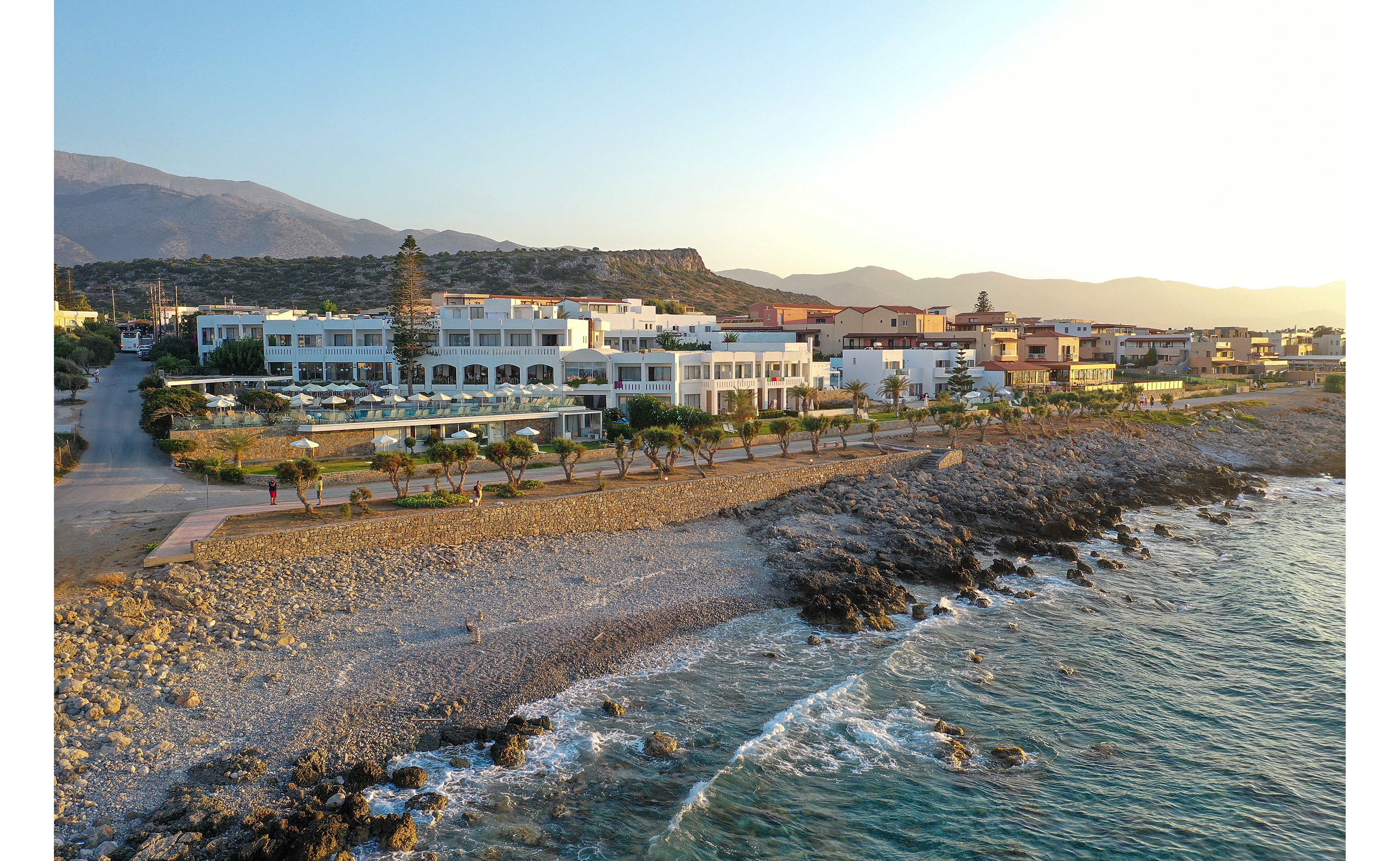 Maritimo Beach Hotel