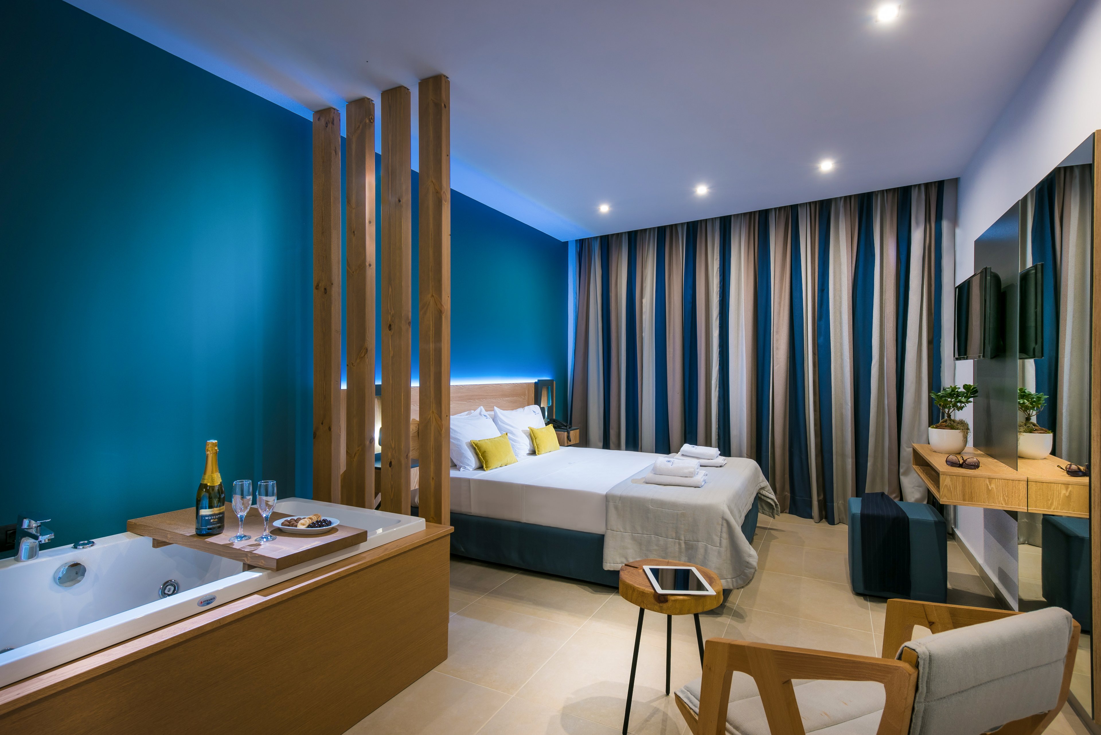 Enorme Infinity Beach formerly Infinity Blue Boutique & Spa