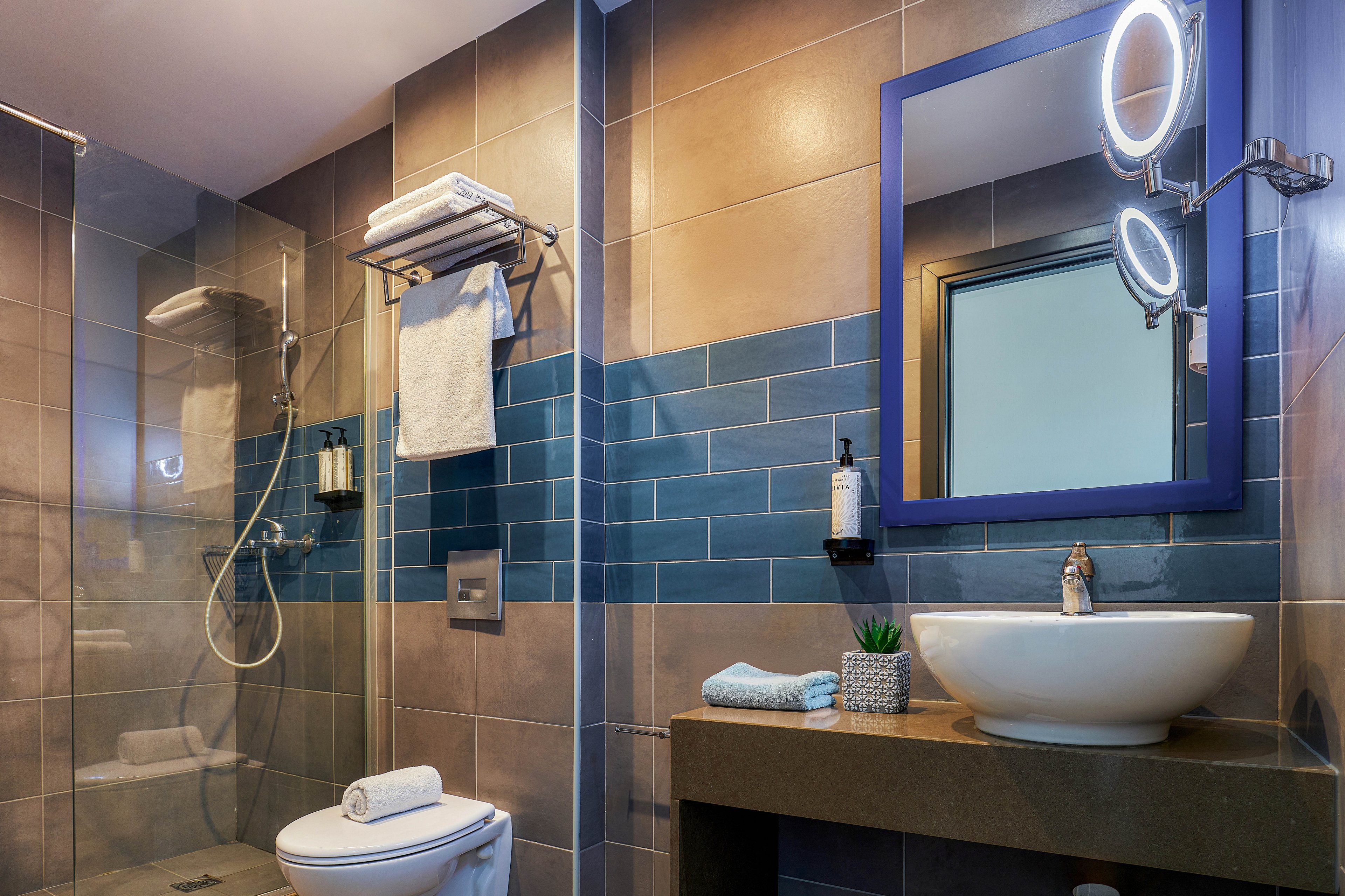 Enorme Infinity Beach formerly Infinity Blue Boutique & Spa