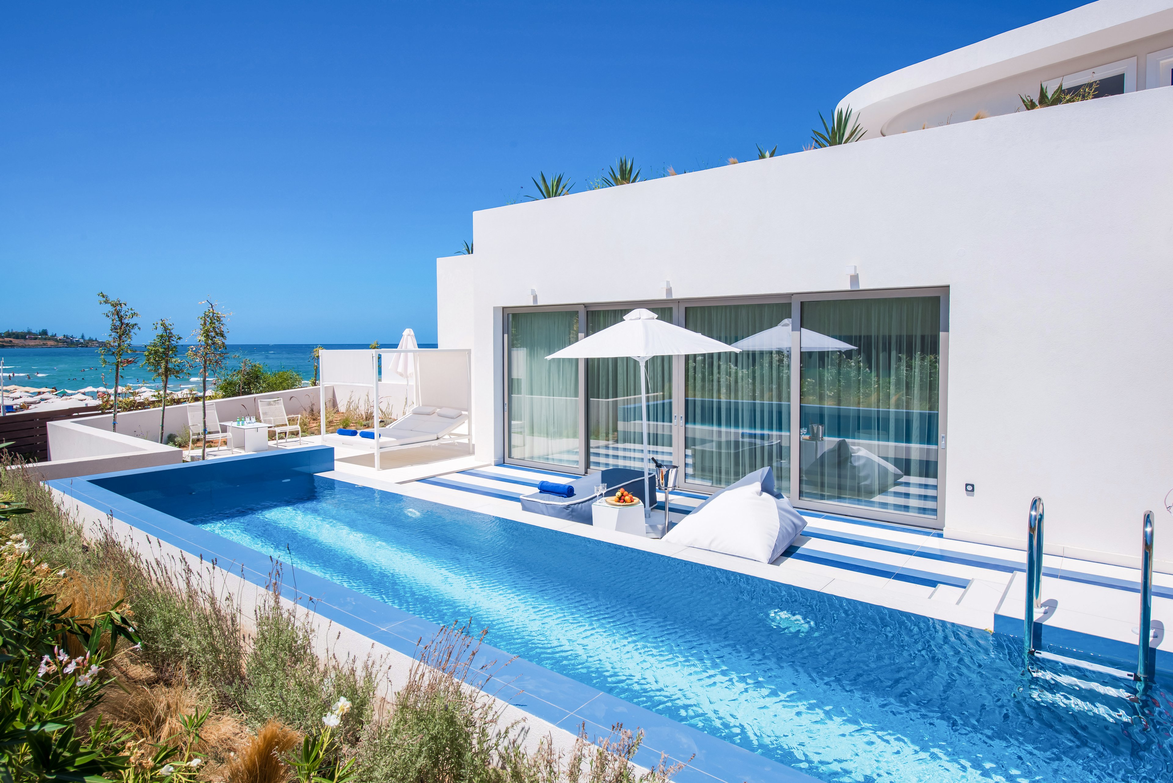 I Resort Beach Hotel & Spa