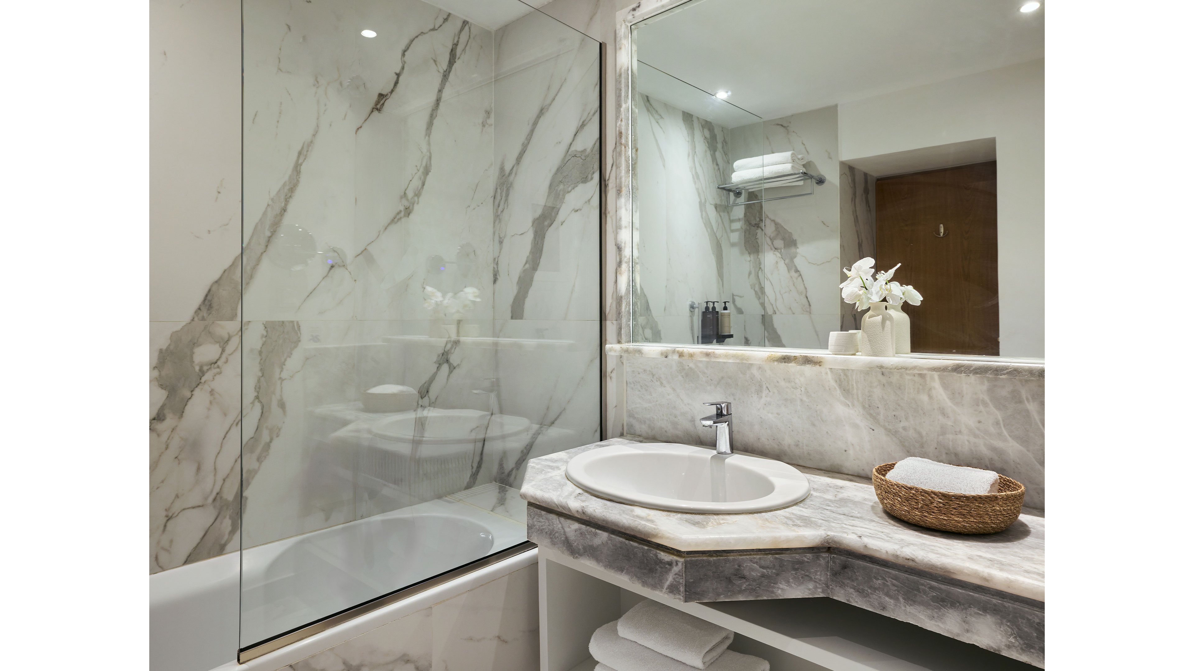 Grecotel LUXME White.