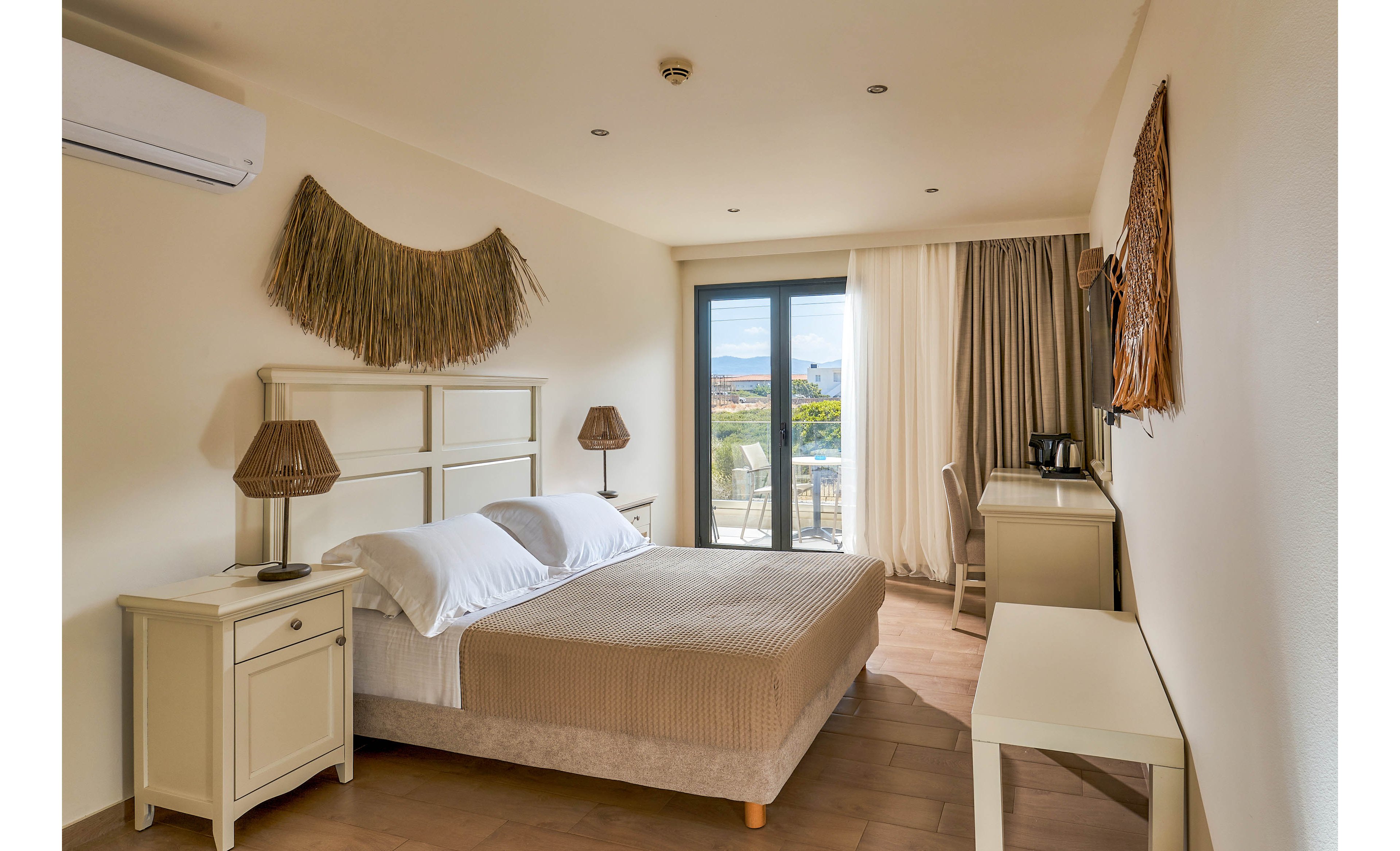 Mila Sissi Bay Hotel formerly Koutrakis Suites