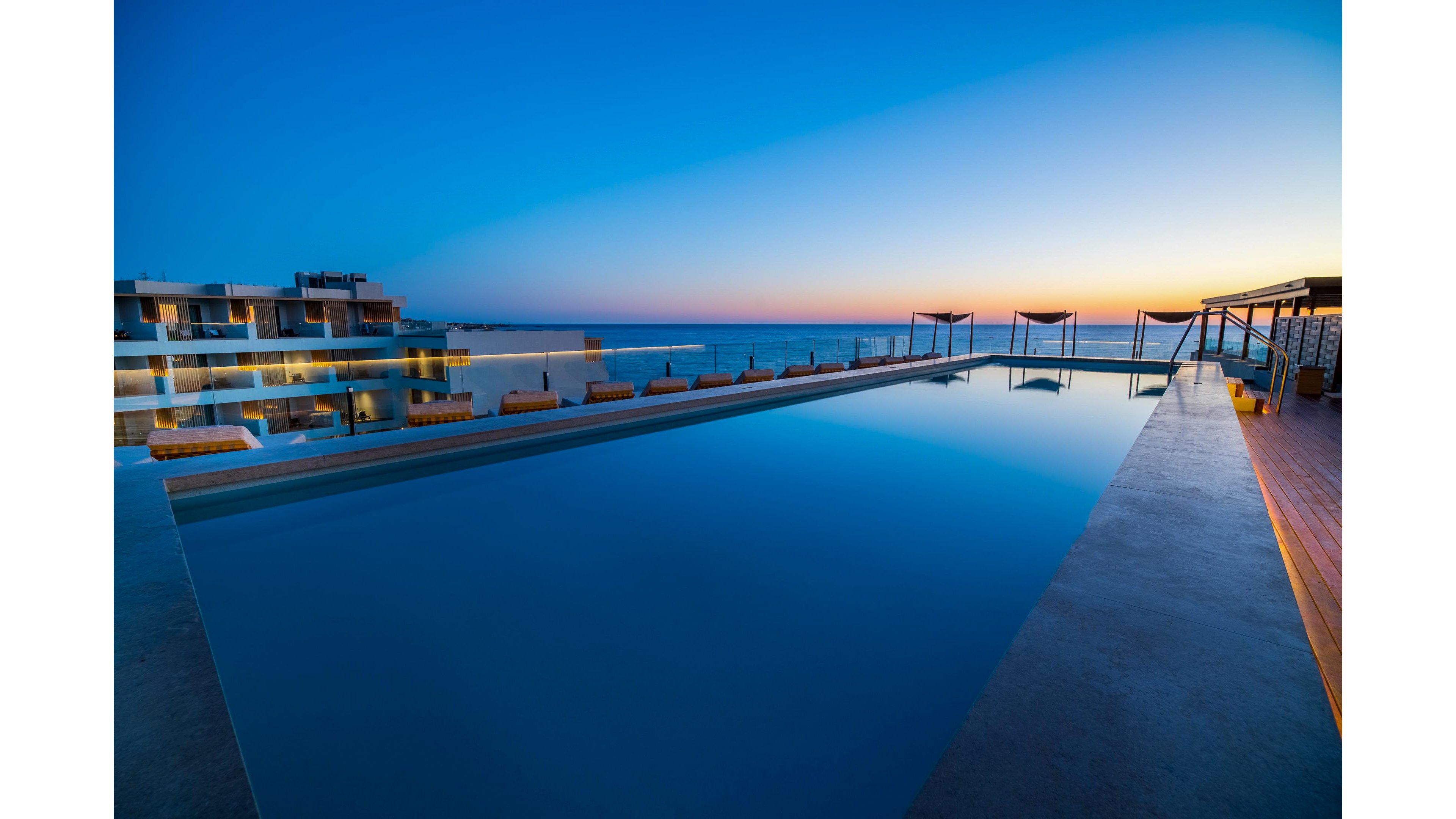 Akasha Beach Hotel & Spa