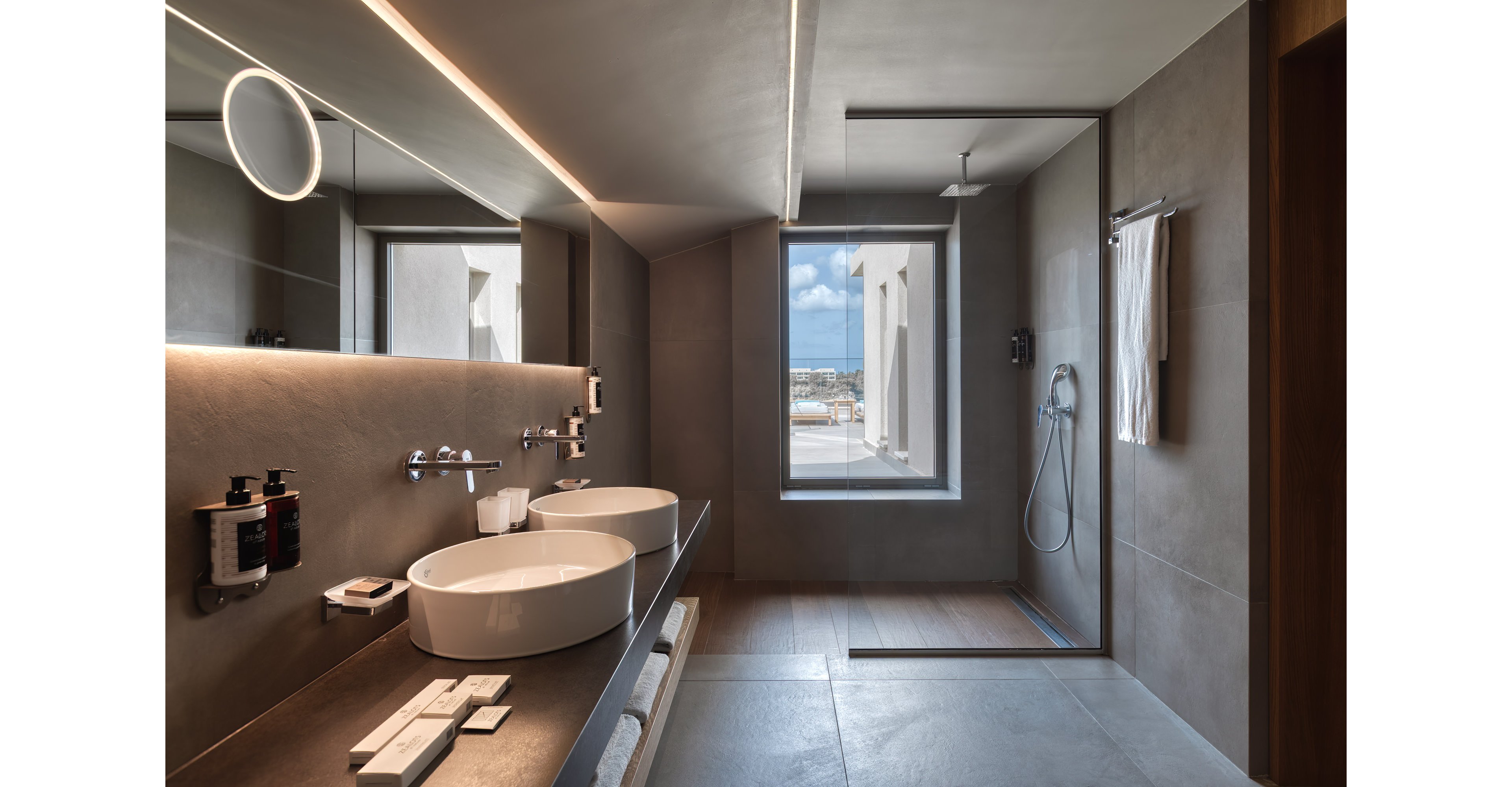 Castello Infinity Suites