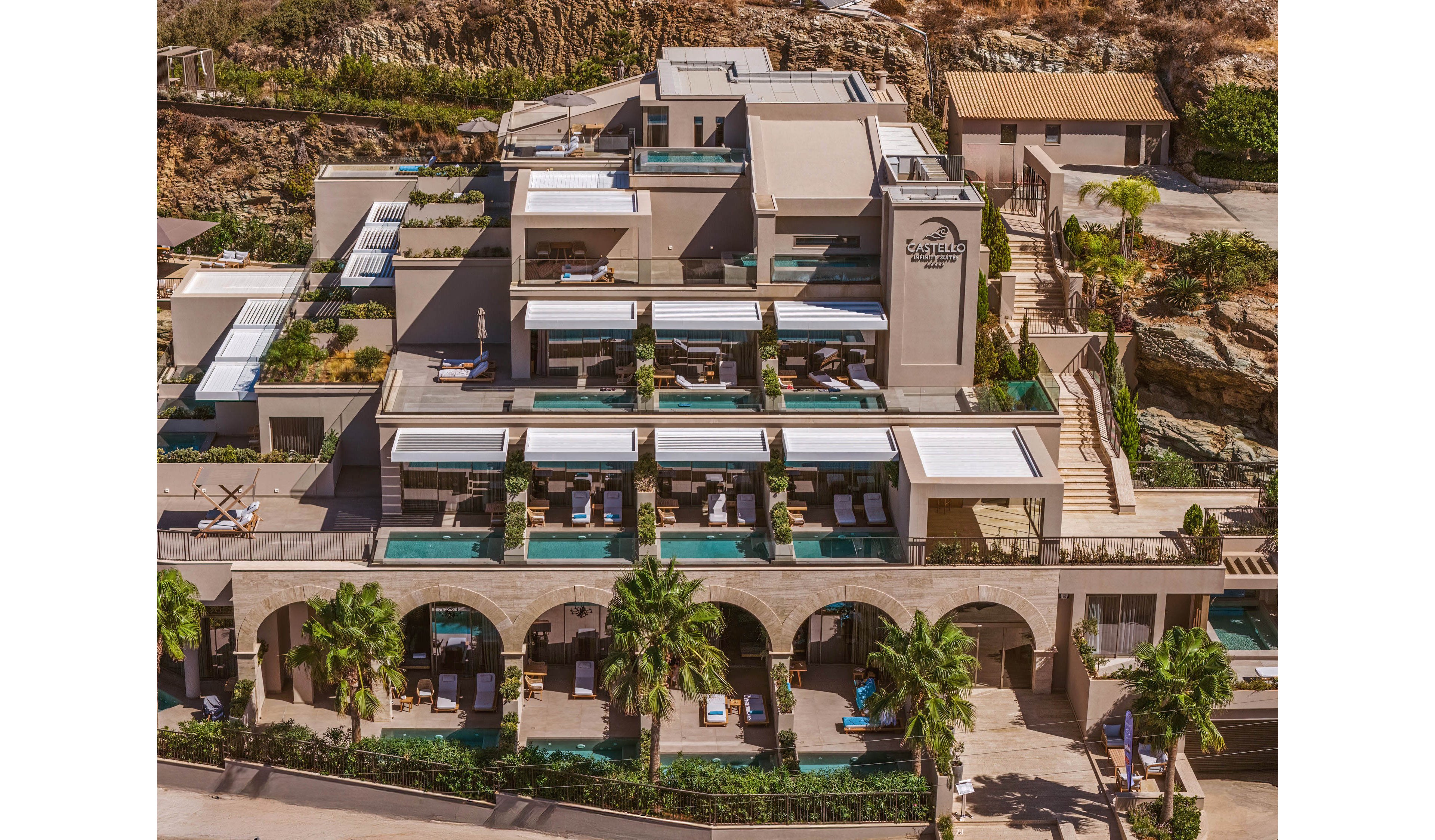 Castello Infinity Suites