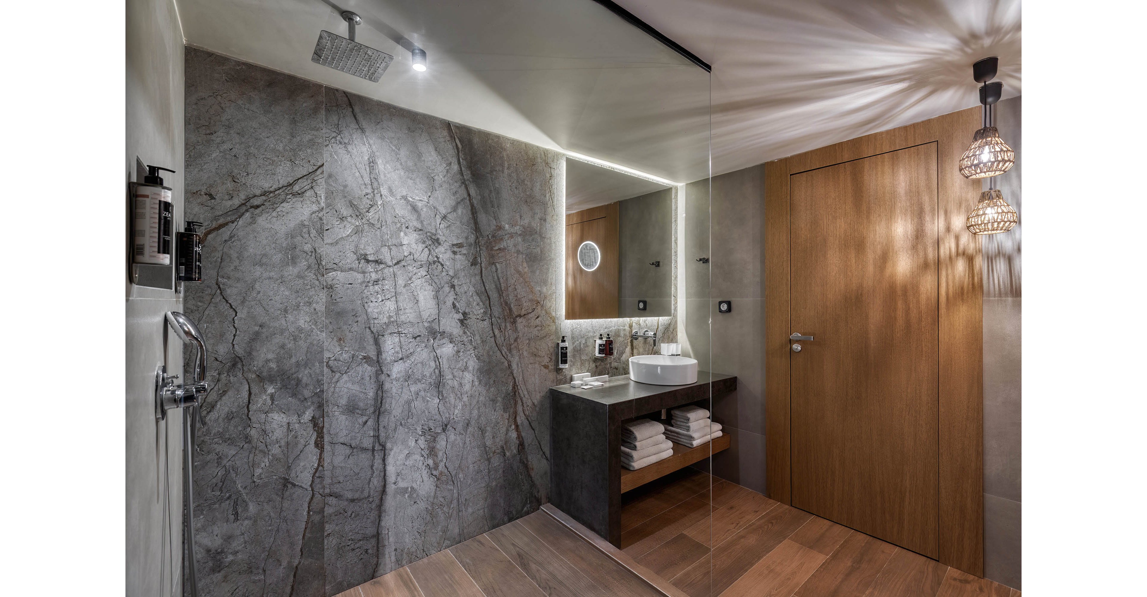 Castello Infinity Suites