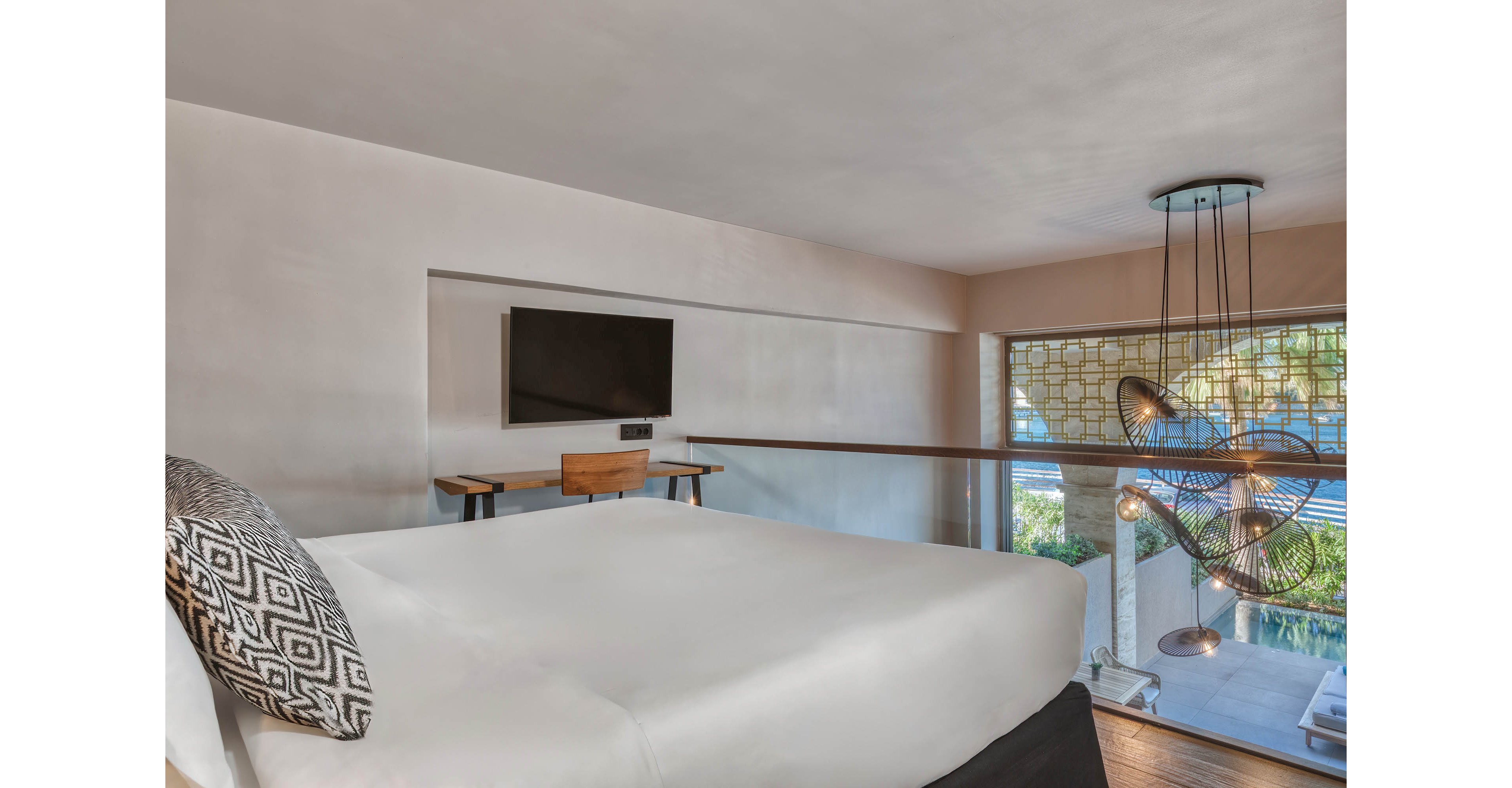 Castello Infinity Suites