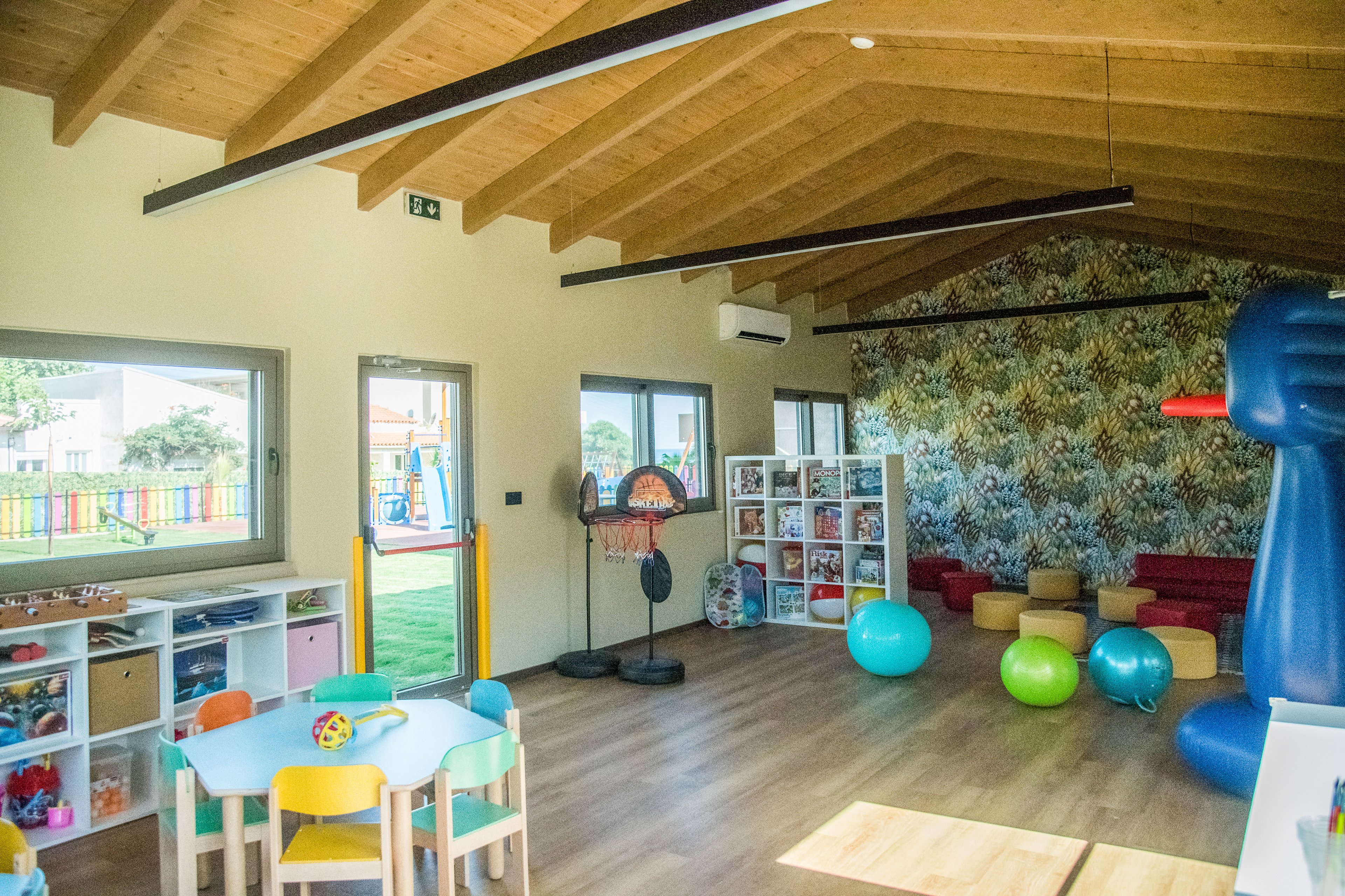 Senseana Sea Side Resort & Aquadventure