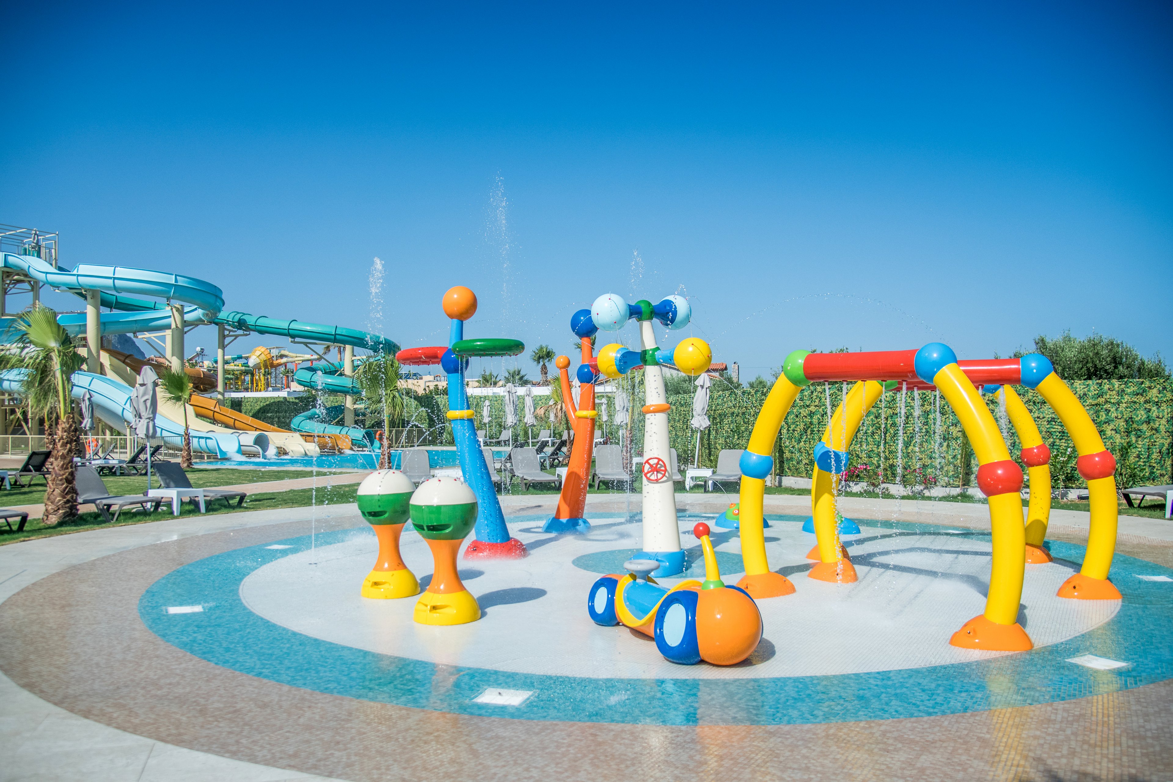 Senseana Sea Side Resort & Aquadventure